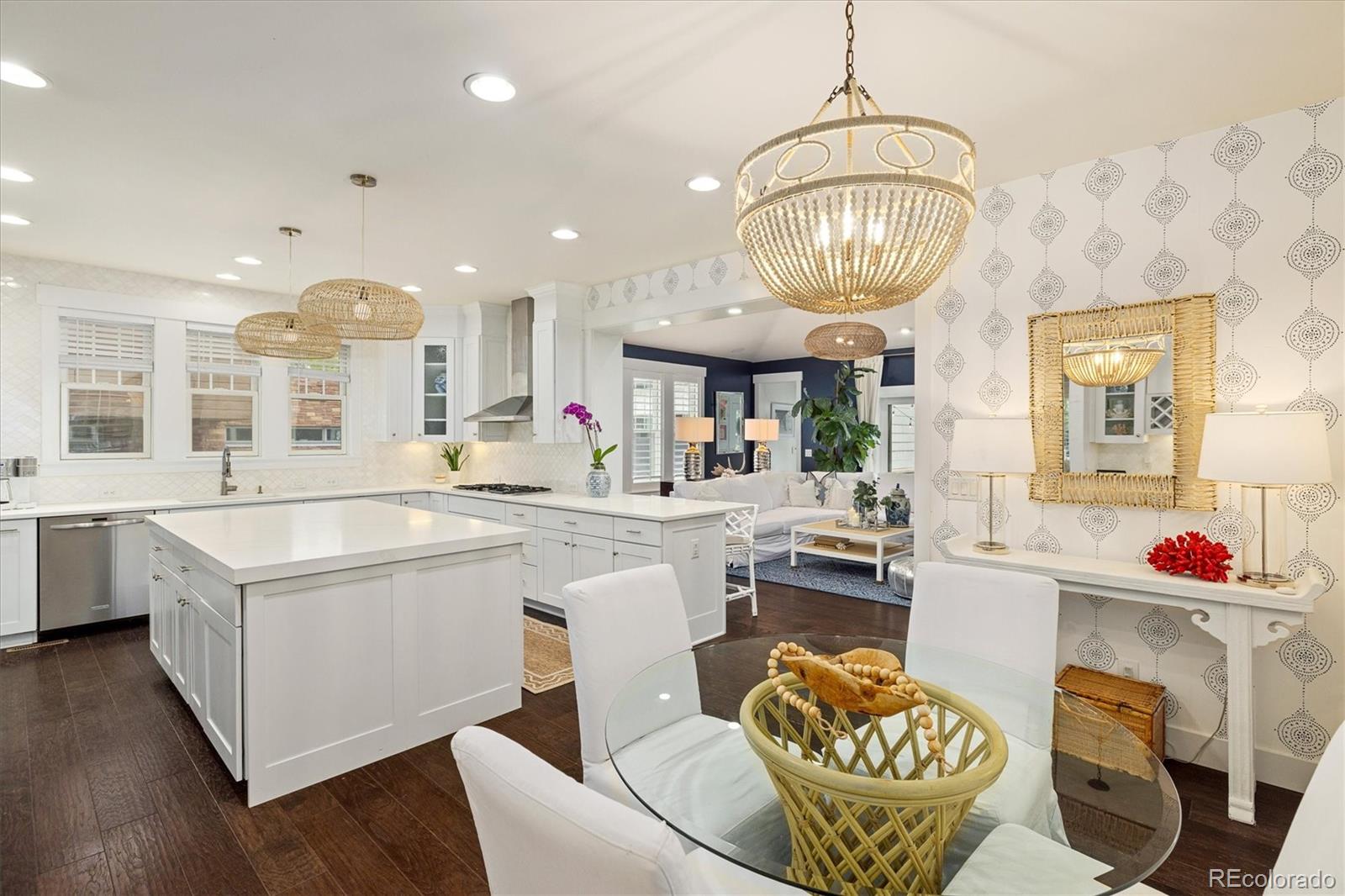 MLS Image #13 for 650  ivanhoe street,denver, Colorado