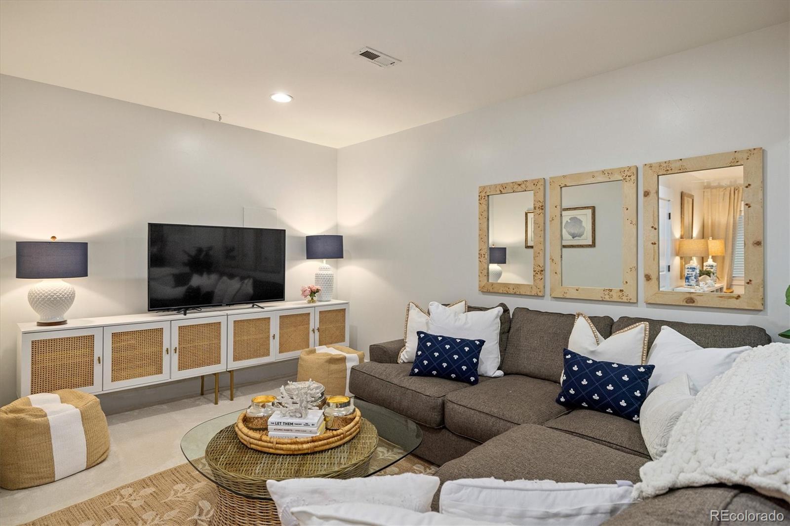 MLS Image #31 for 650  ivanhoe street,denver, Colorado