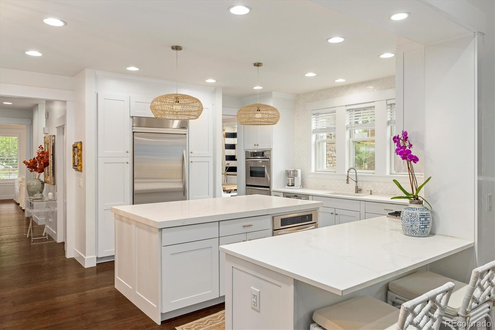 MLS Image #9 for 650  ivanhoe street,denver, Colorado