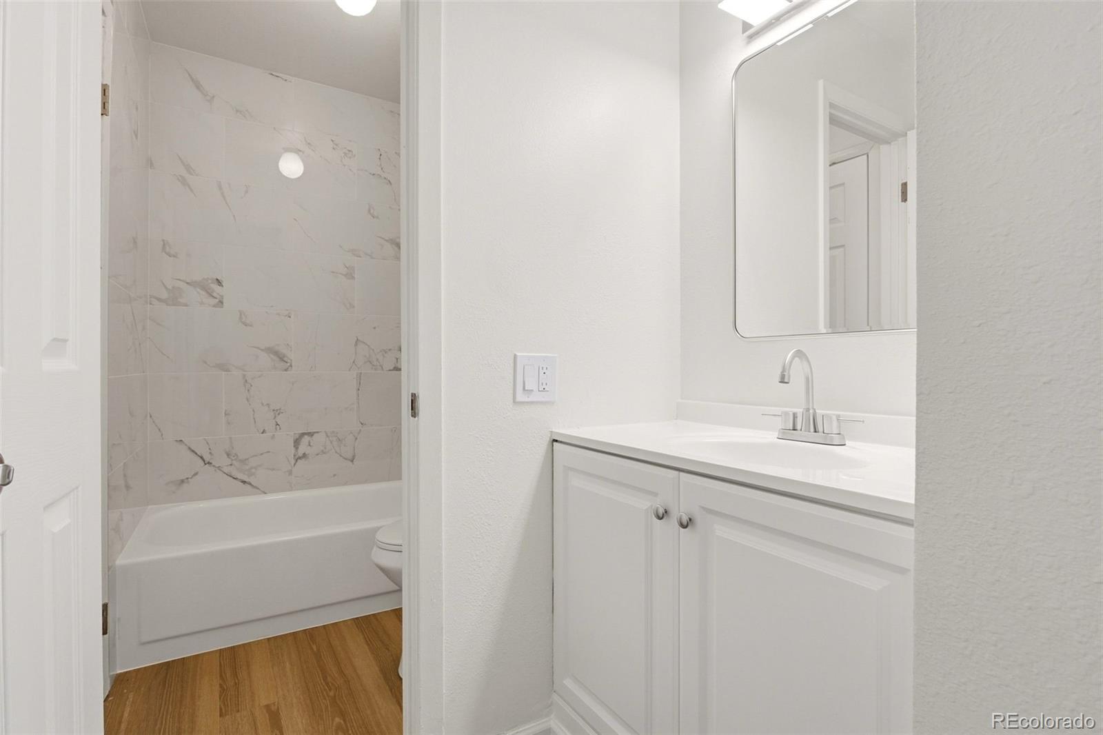 MLS Image #14 for 13004 e kansas place,aurora, Colorado