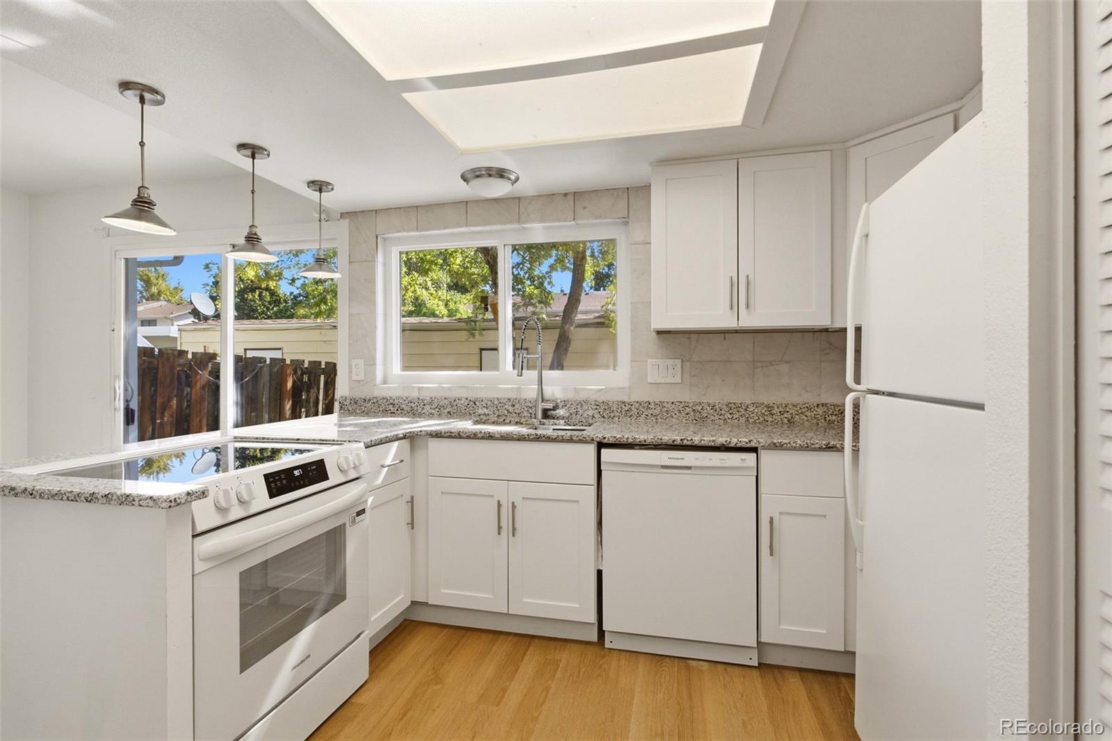 MLS Image #6 for 13004 e kansas place,aurora, Colorado
