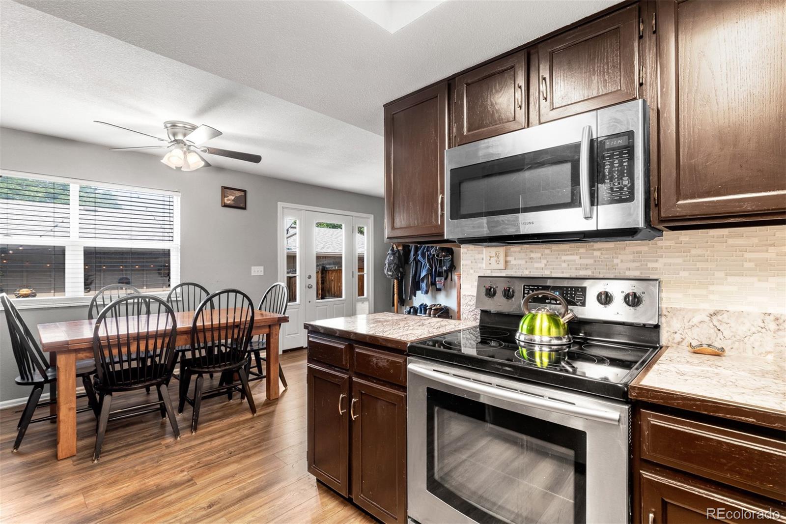 MLS Image #10 for 10124 e jewell avenue,aurora, Colorado