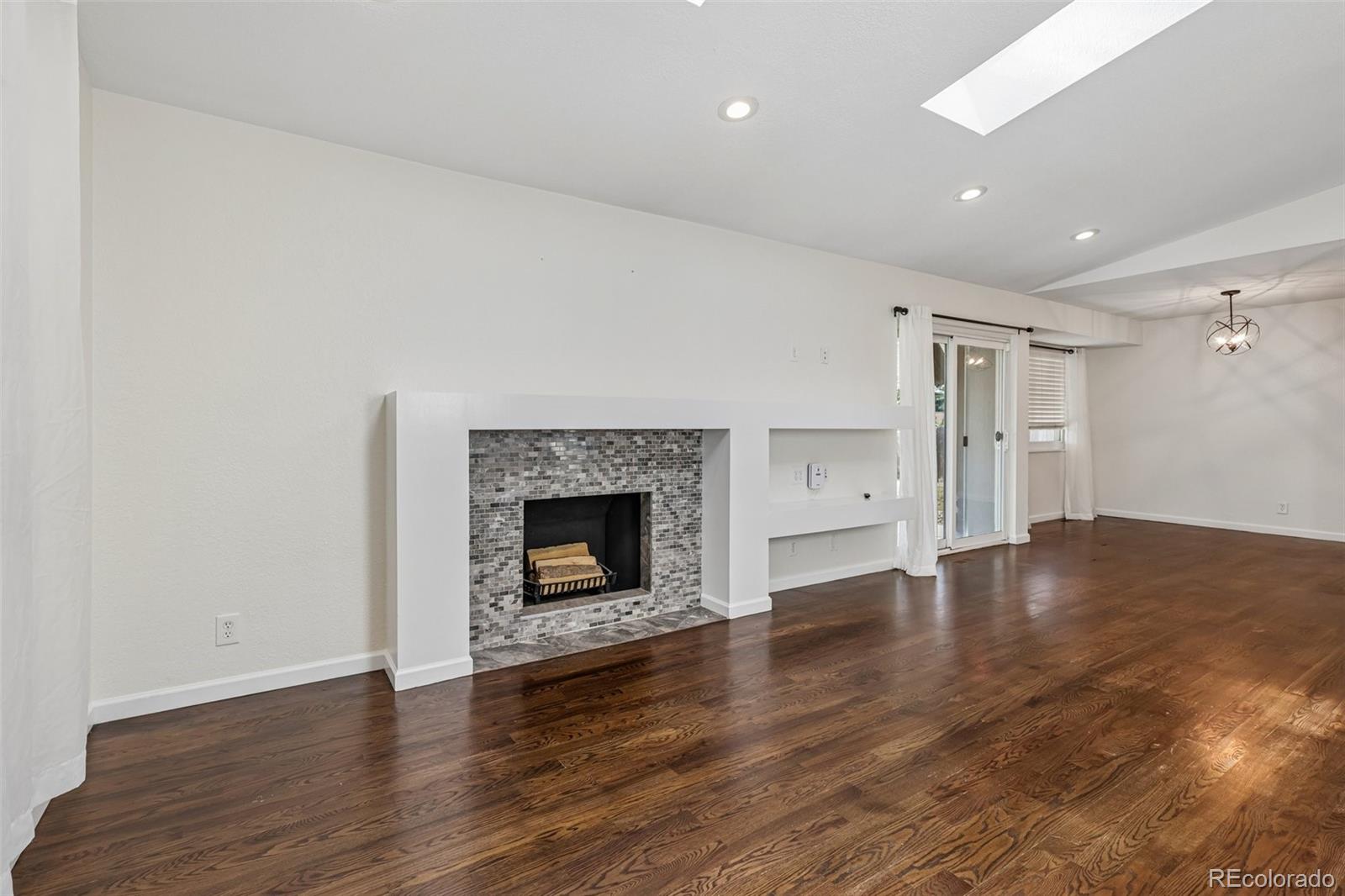 MLS Image #4 for 15776 e kenyon avenue,aurora, Colorado
