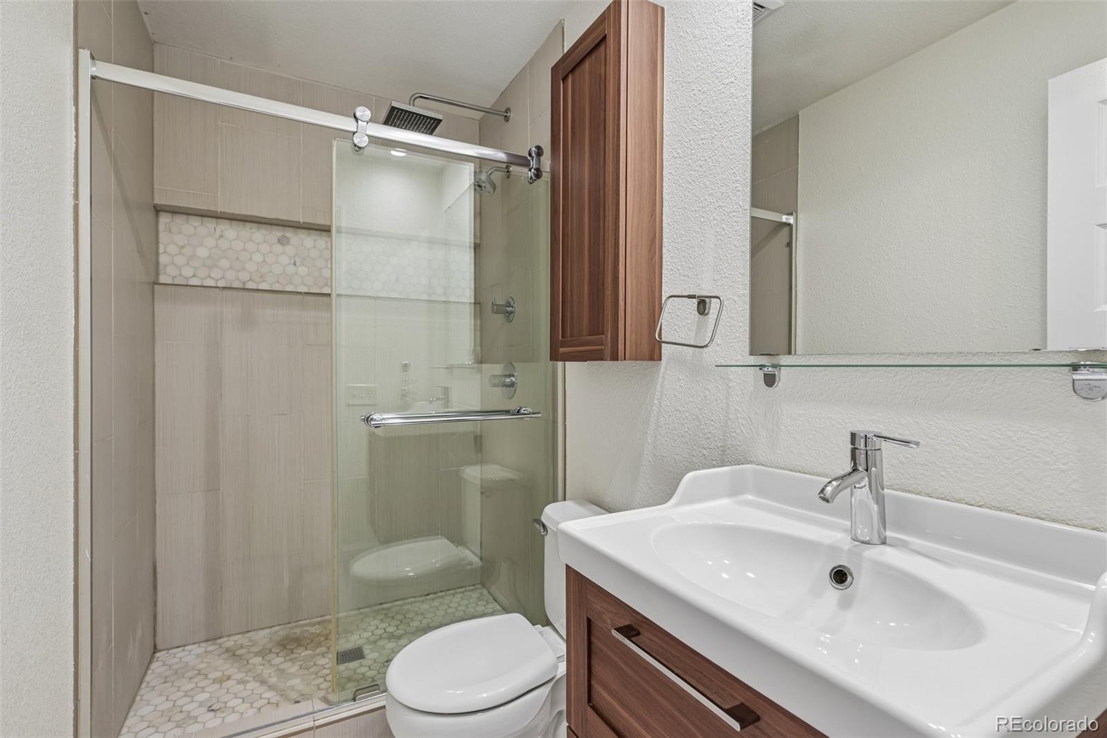 MLS Image #9 for 15776 e kenyon avenue,aurora, Colorado