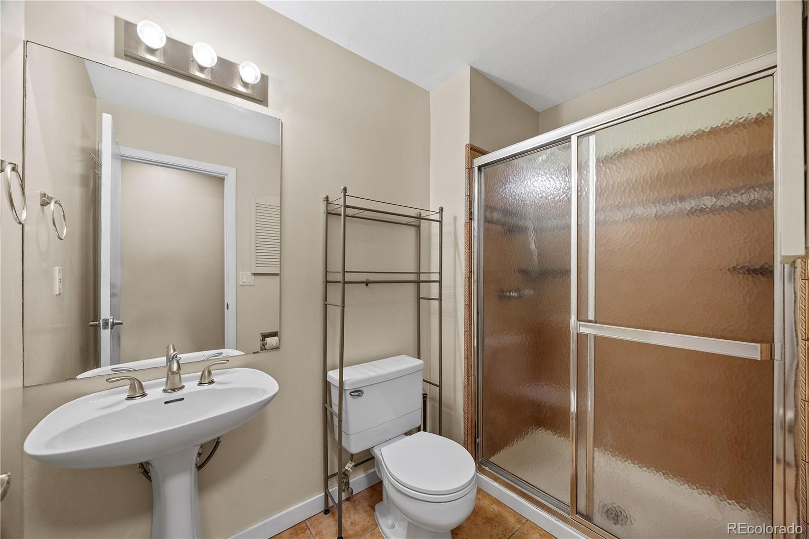 MLS Image #18 for 1445  adams street 3,denver, Colorado