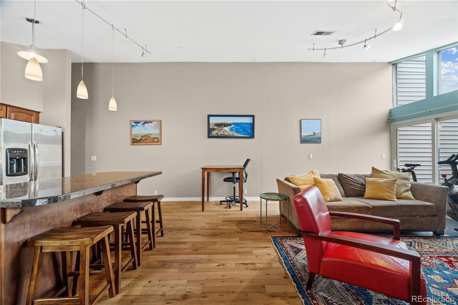 MLS Image #2 for 1445  adams street 3,denver, Colorado