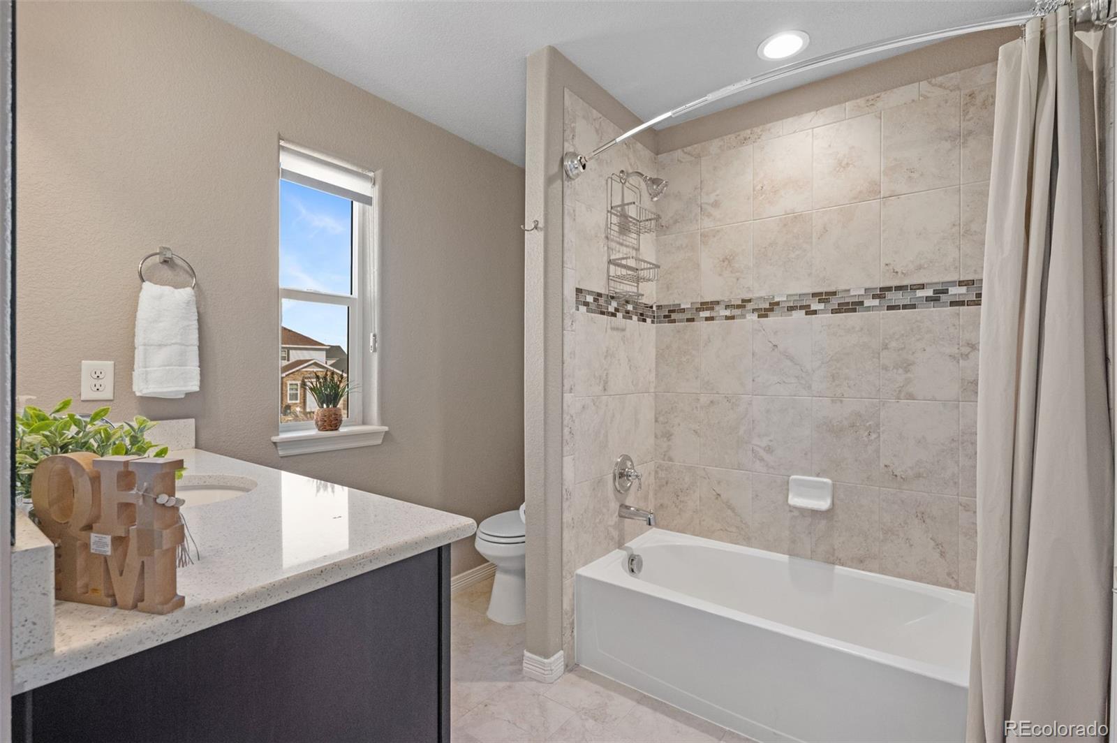 MLS Image #28 for 1390  larimer ridge parkway,timnath, Colorado