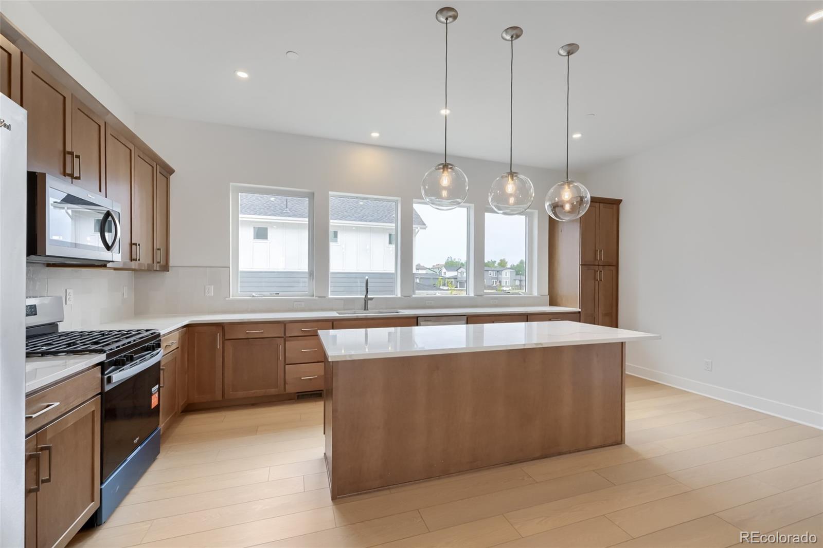 MLS Image #3 for 708  skyhook street,erie, Colorado