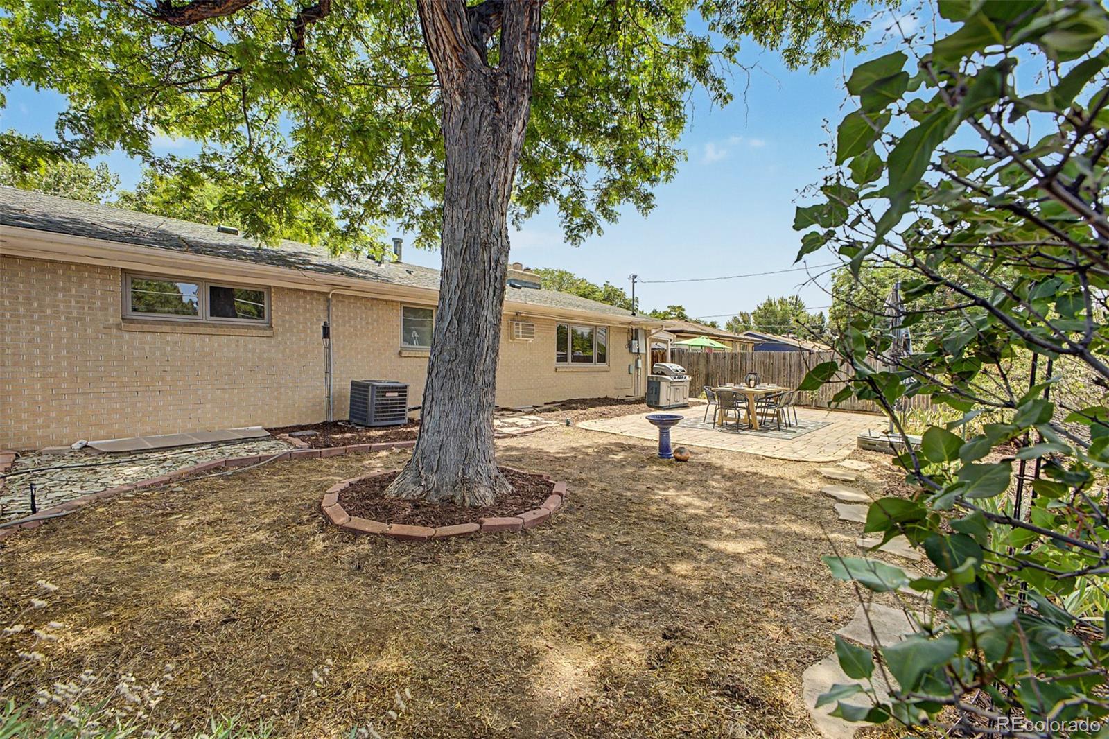 MLS Image #42 for 1511 s cherry street,denver, Colorado
