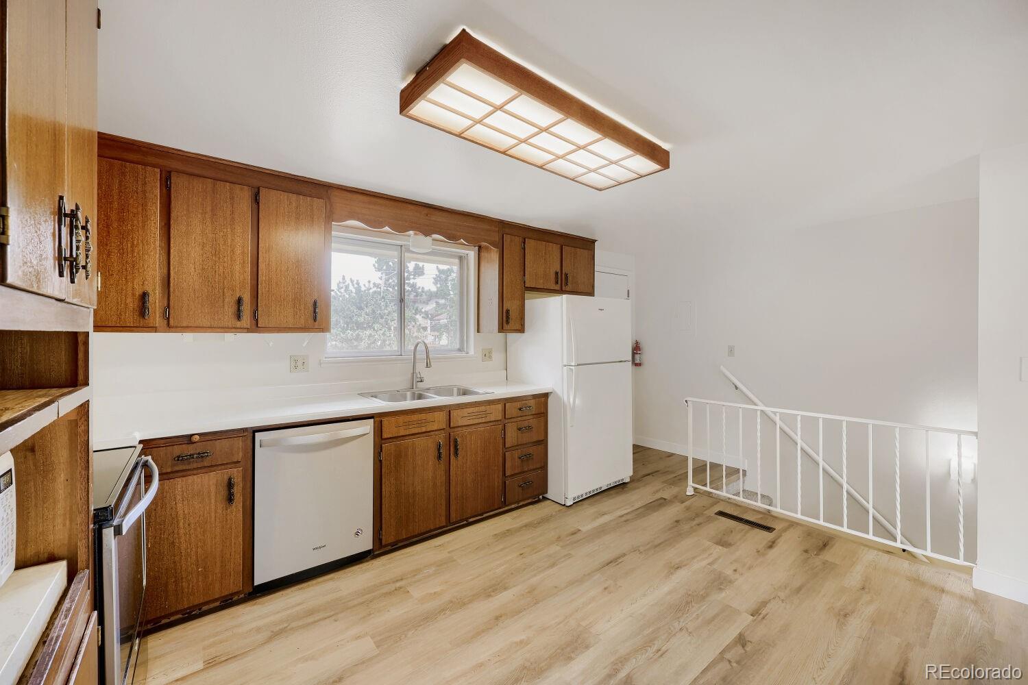 MLS Image #5 for 3622  agate circle,colorado springs, Colorado