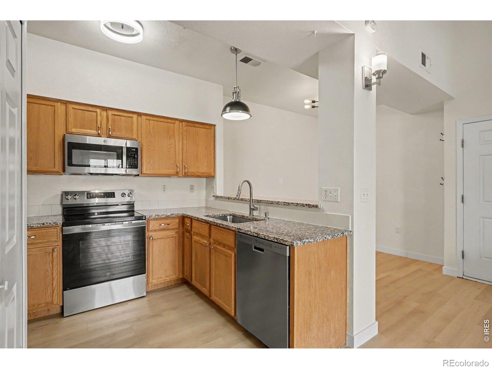 MLS Image #11 for 4245  boardwalk drive,fort collins, Colorado