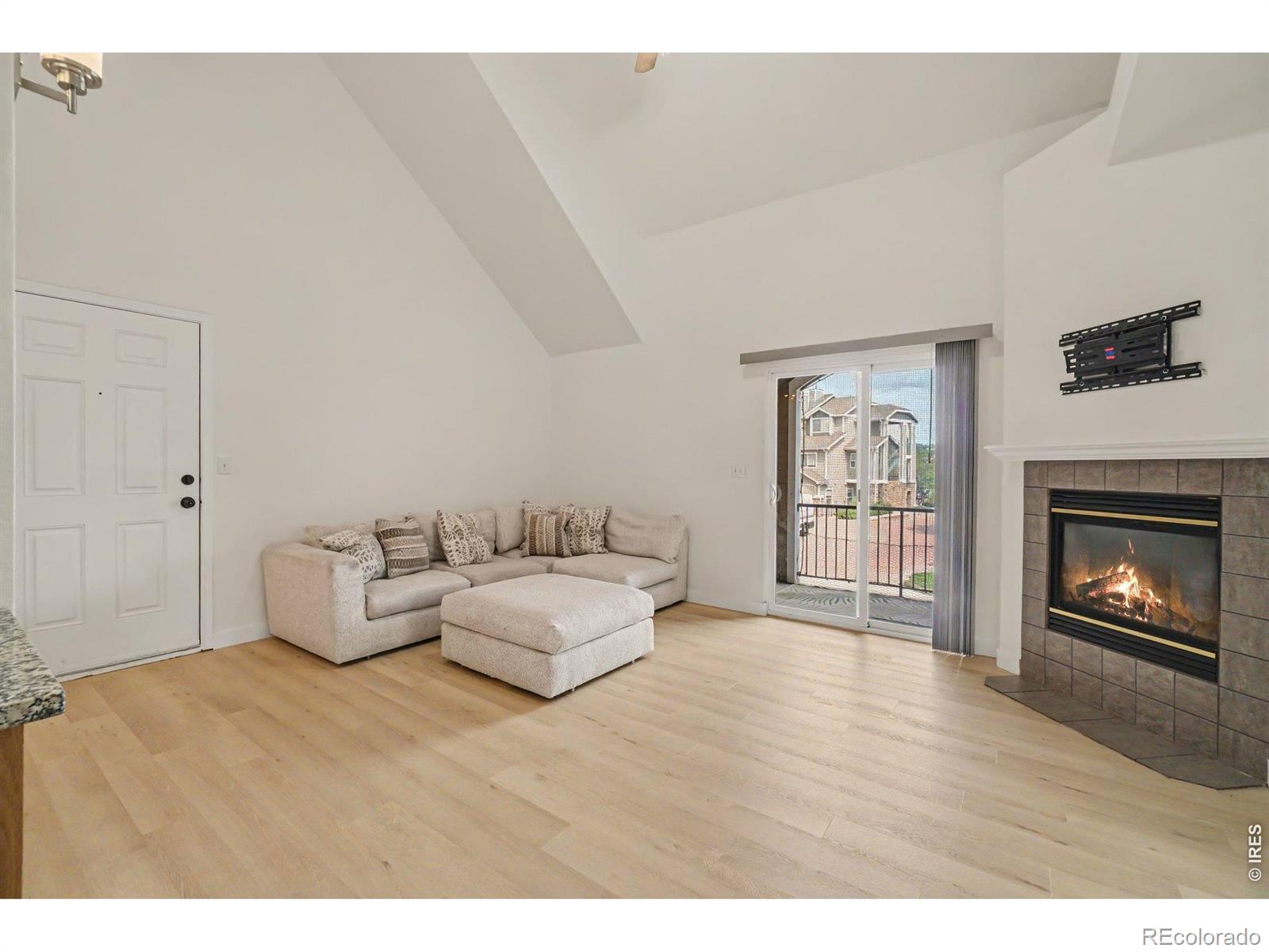 MLS Image #4 for 4245  boardwalk drive,fort collins, Colorado