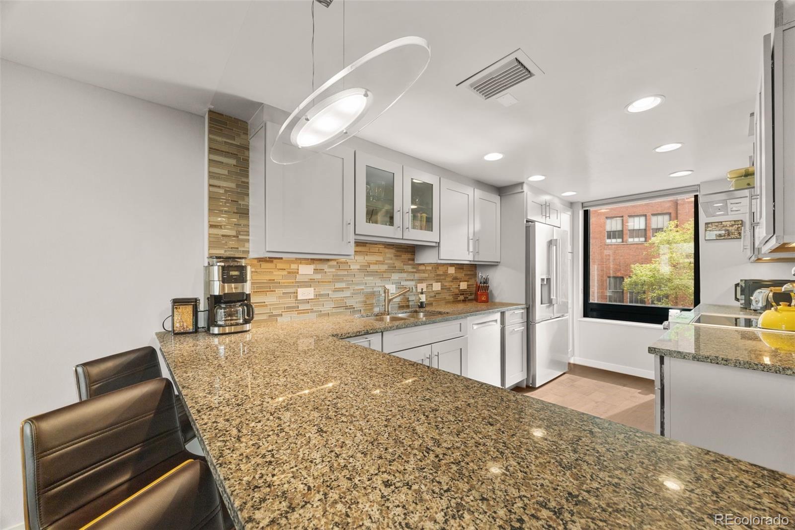 MLS Image #2 for 1350  lawrence street,denver, Colorado