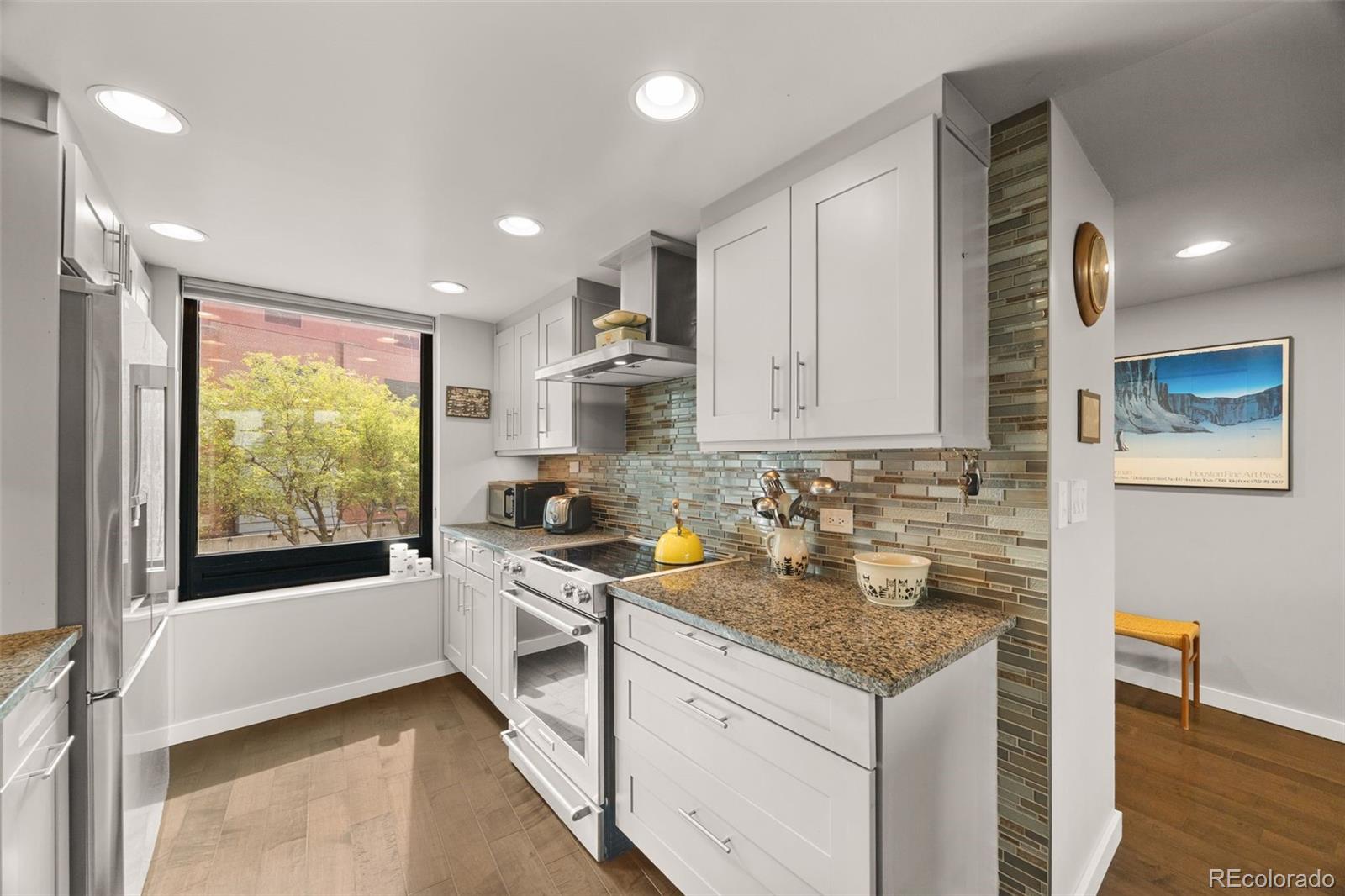 MLS Image #3 for 1350  lawrence street,denver, Colorado