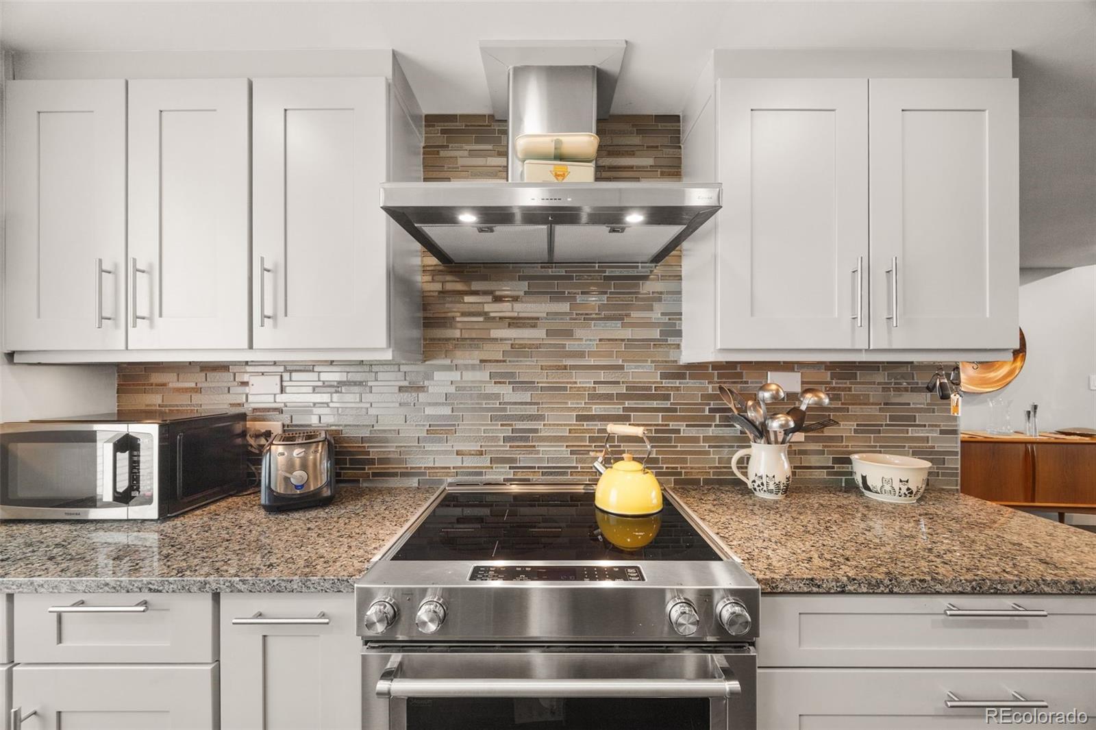 MLS Image #5 for 1350  lawrence street,denver, Colorado
