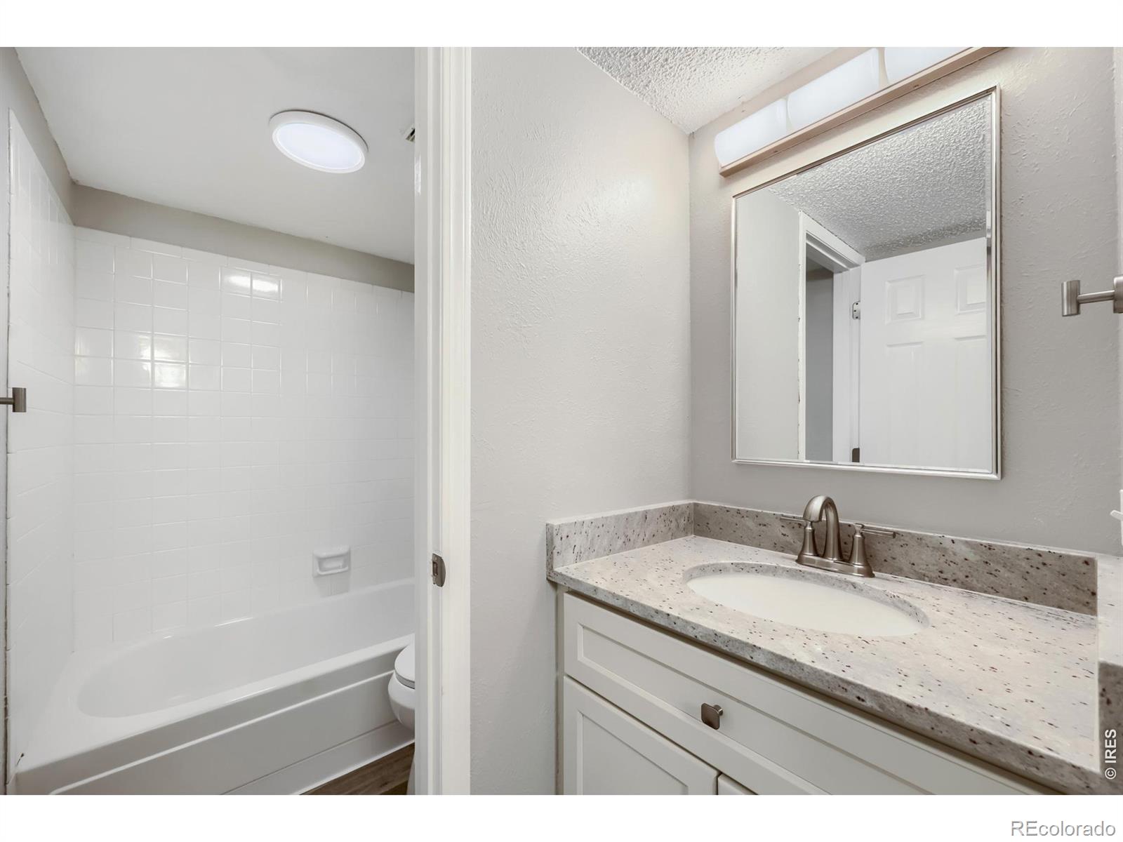 MLS Image #21 for 7395 e eastman avenue,denver, Colorado