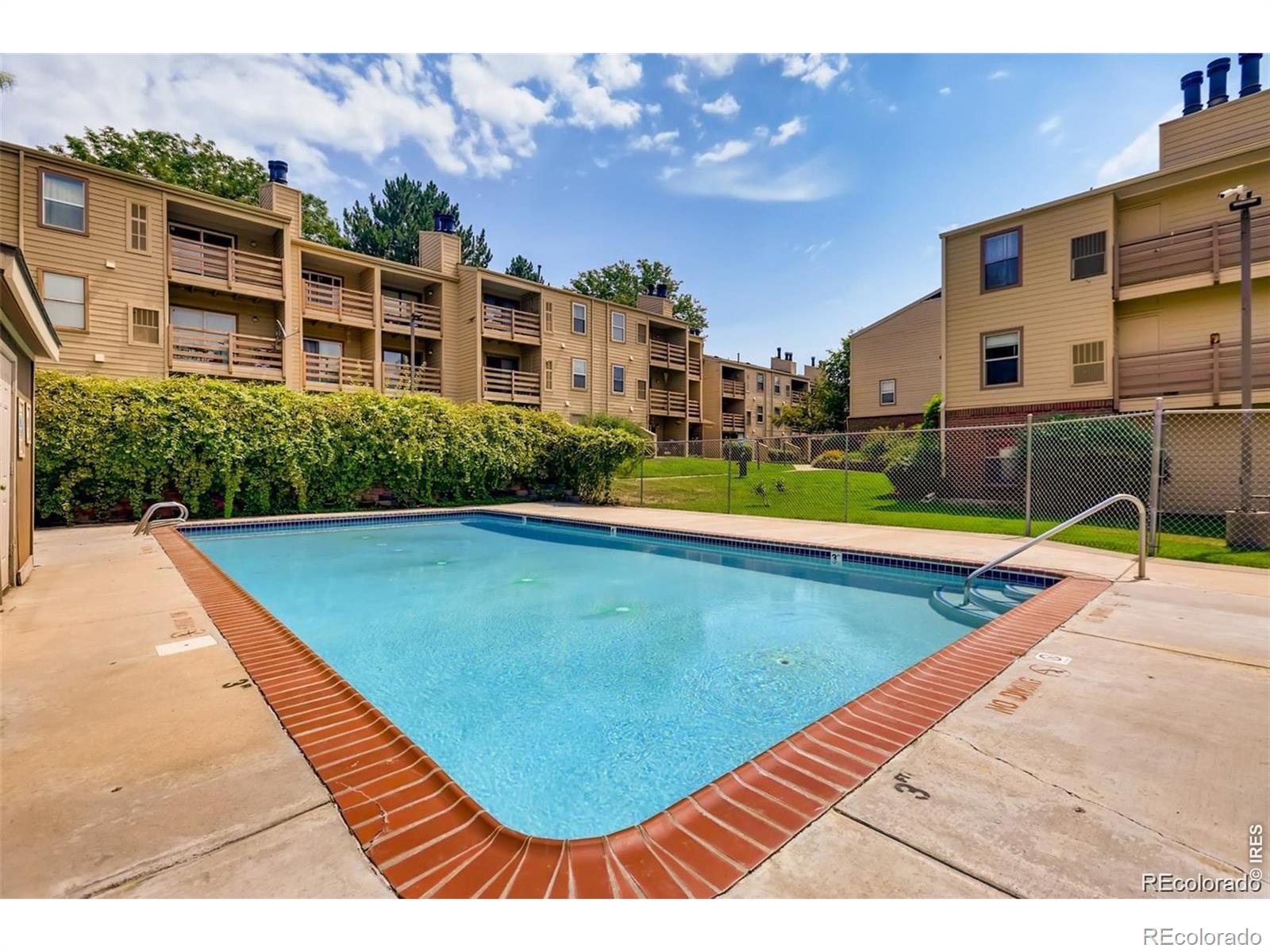 MLS Image #33 for 7395 e eastman avenue,denver, Colorado