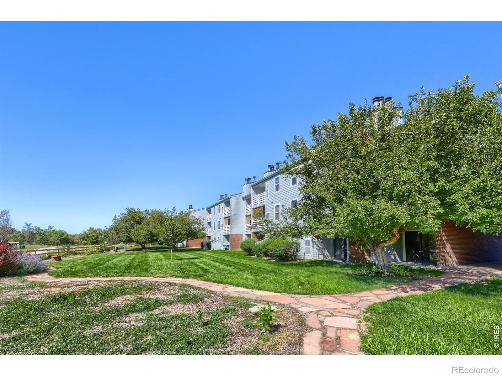 MLS Image #42 for 7395 e eastman avenue,denver, Colorado