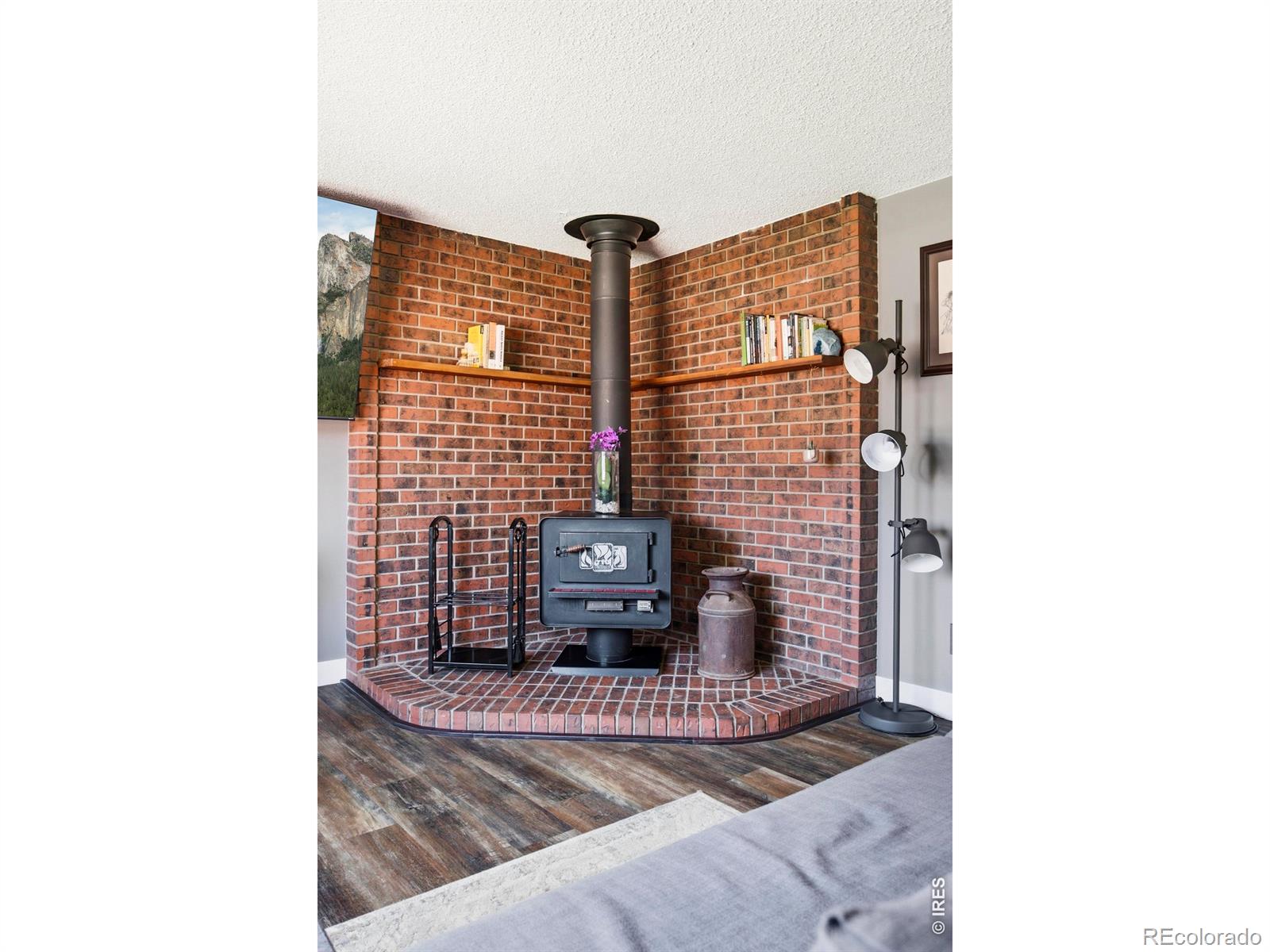 MLS Image #11 for 2539  eugene drive,loveland, Colorado