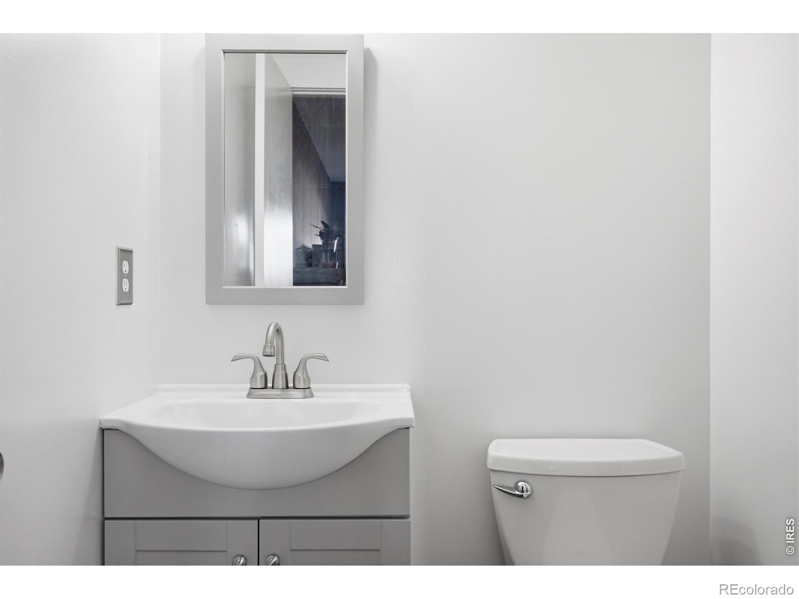 MLS Image #27 for 2539  eugene drive,loveland, Colorado