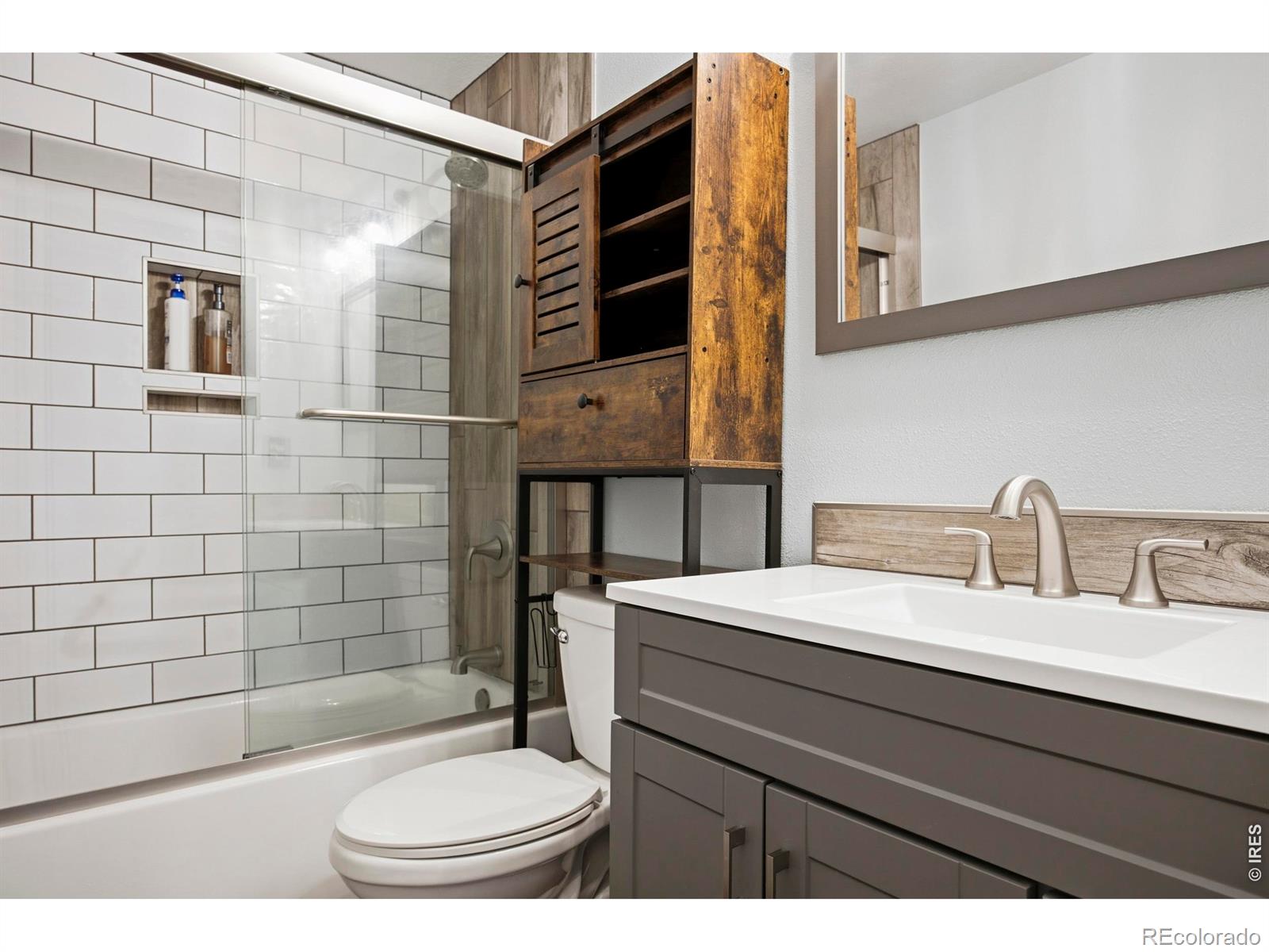 MLS Image #29 for 2539  eugene drive,loveland, Colorado