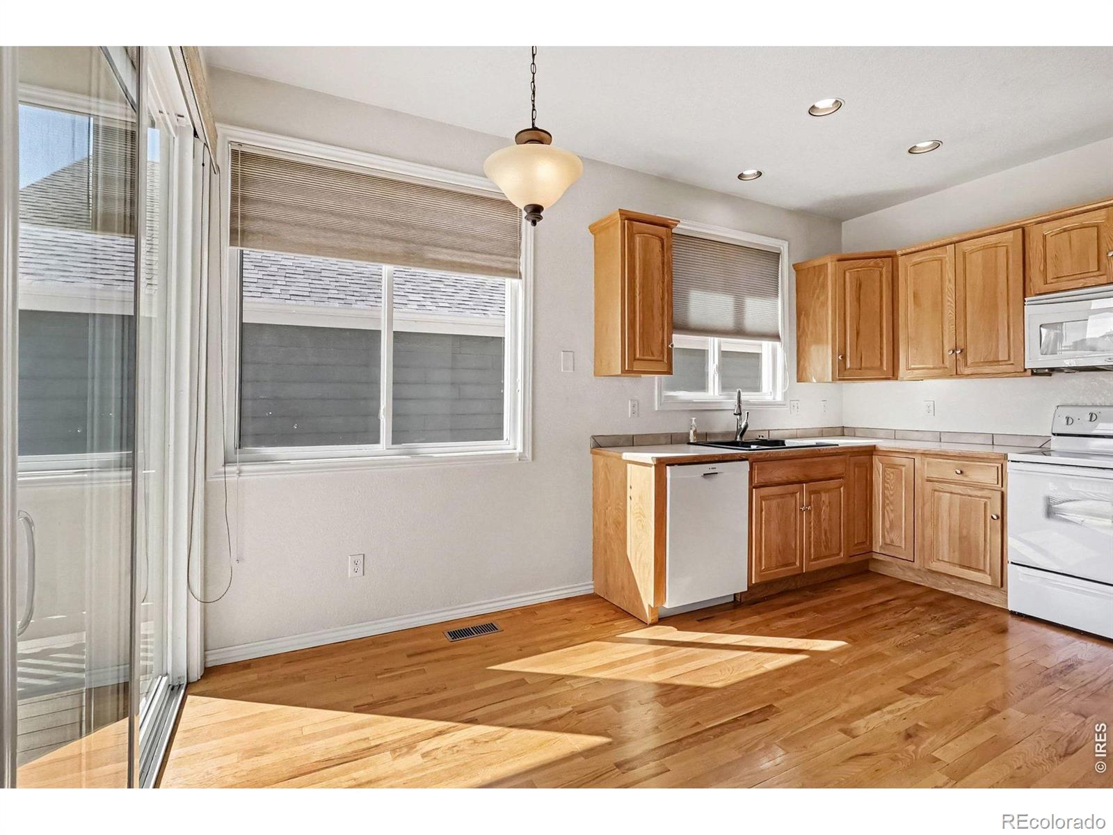 MLS Image #32 for 950  southridge greens boulevard,fort collins, Colorado