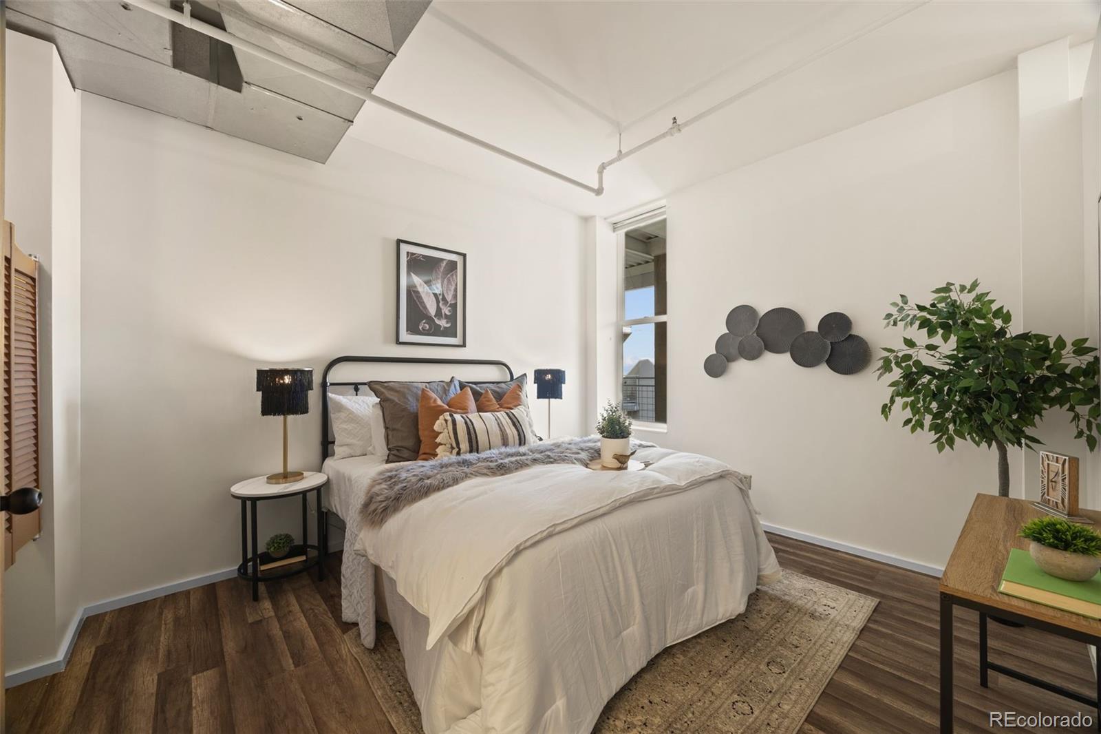 MLS Image #2 for 290 w 12th avenue 606,denver, Colorado