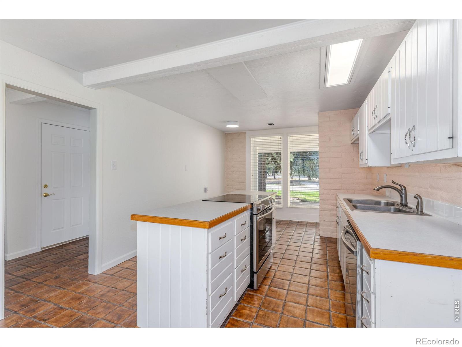 MLS Image #12 for 3306  fairways drive,mead, Colorado