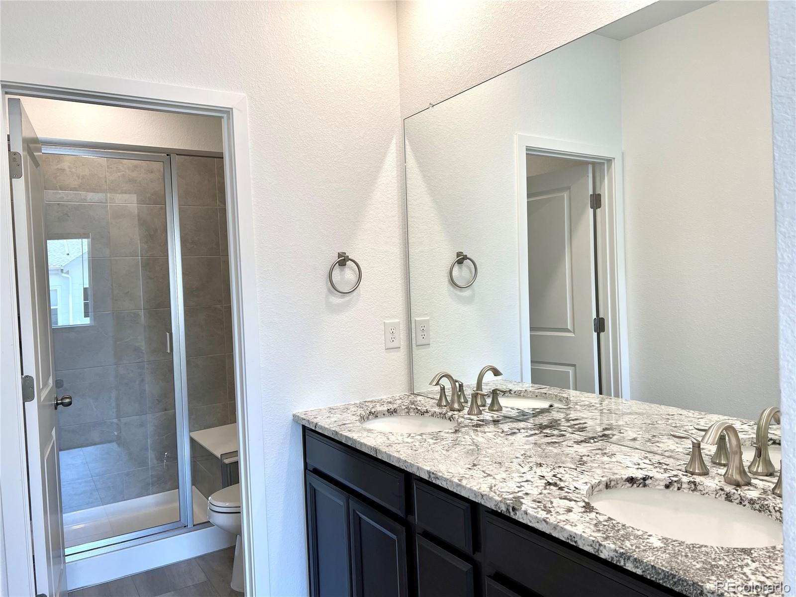 MLS Image #13 for 2048 s vance way,lakewood, Colorado