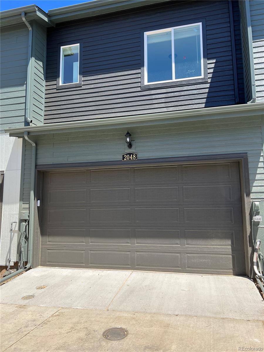 MLS Image #2 for 2048 s vance way,lakewood, Colorado