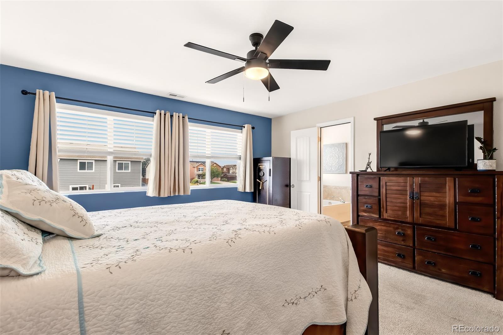 MLS Image #12 for 3663  saguaro circle,colorado springs, Colorado