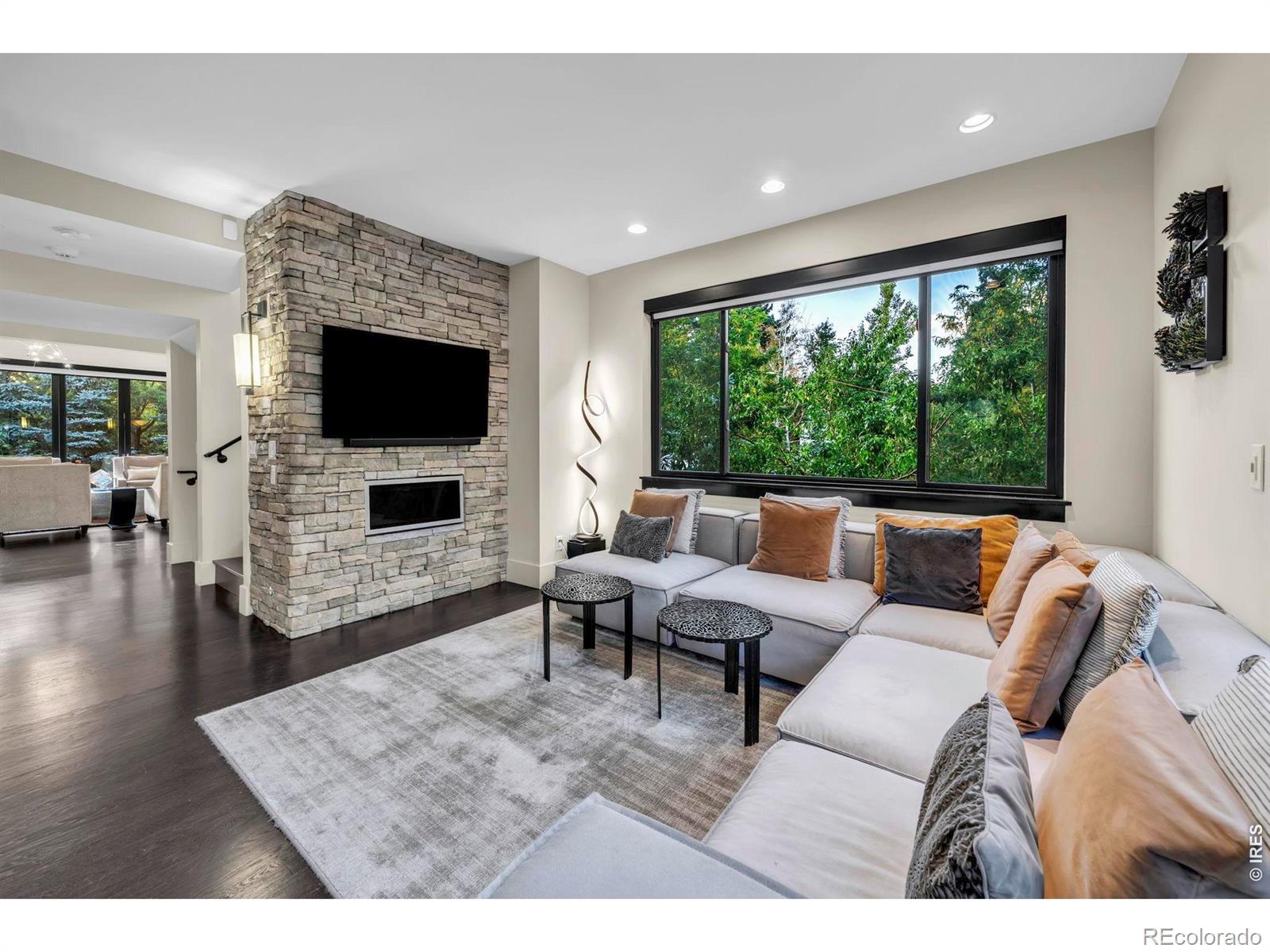 MLS Image #11 for 350  15th street,boulder, Colorado