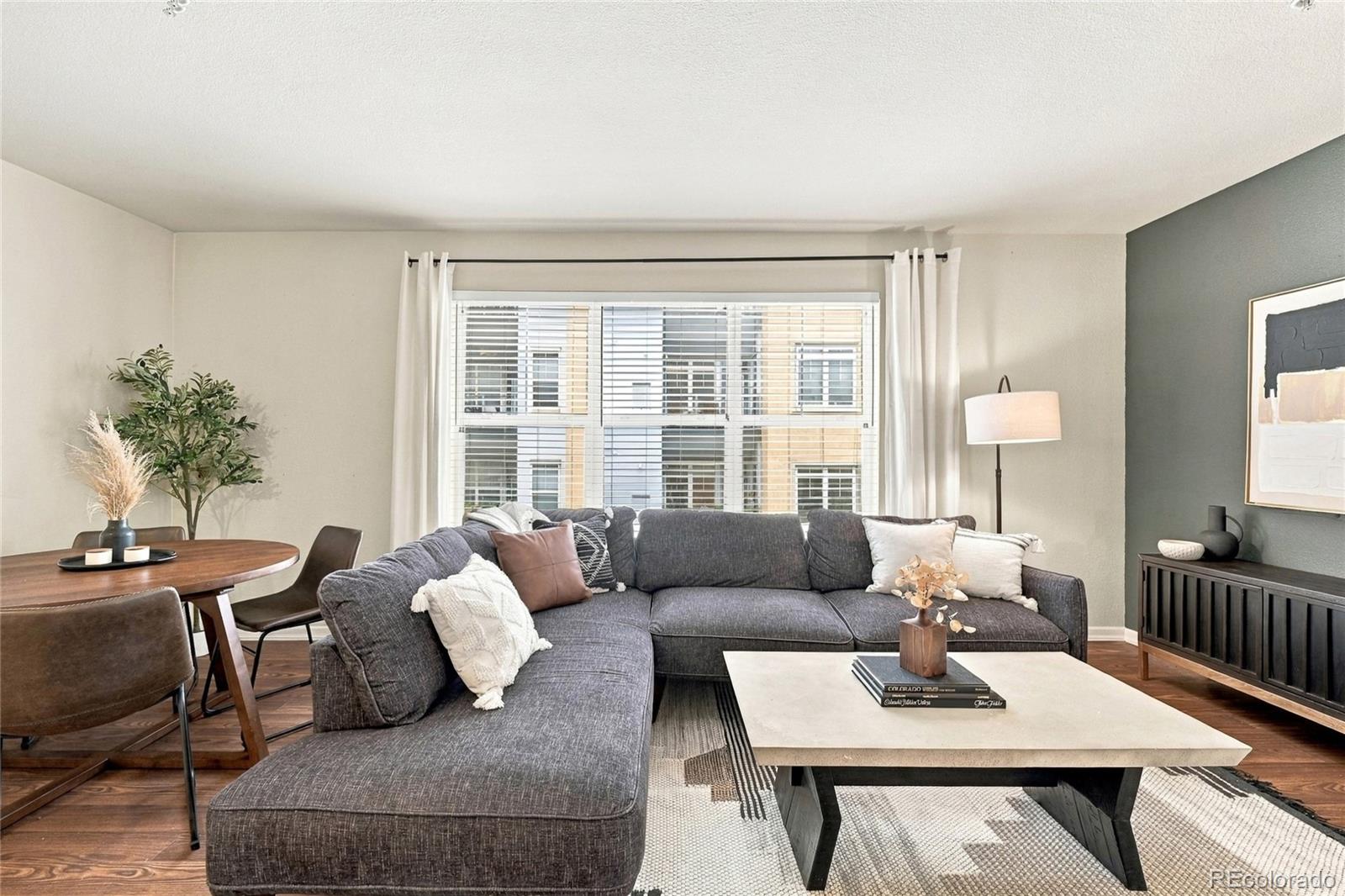 MLS Image #19 for 1623  saint paul street,denver, Colorado