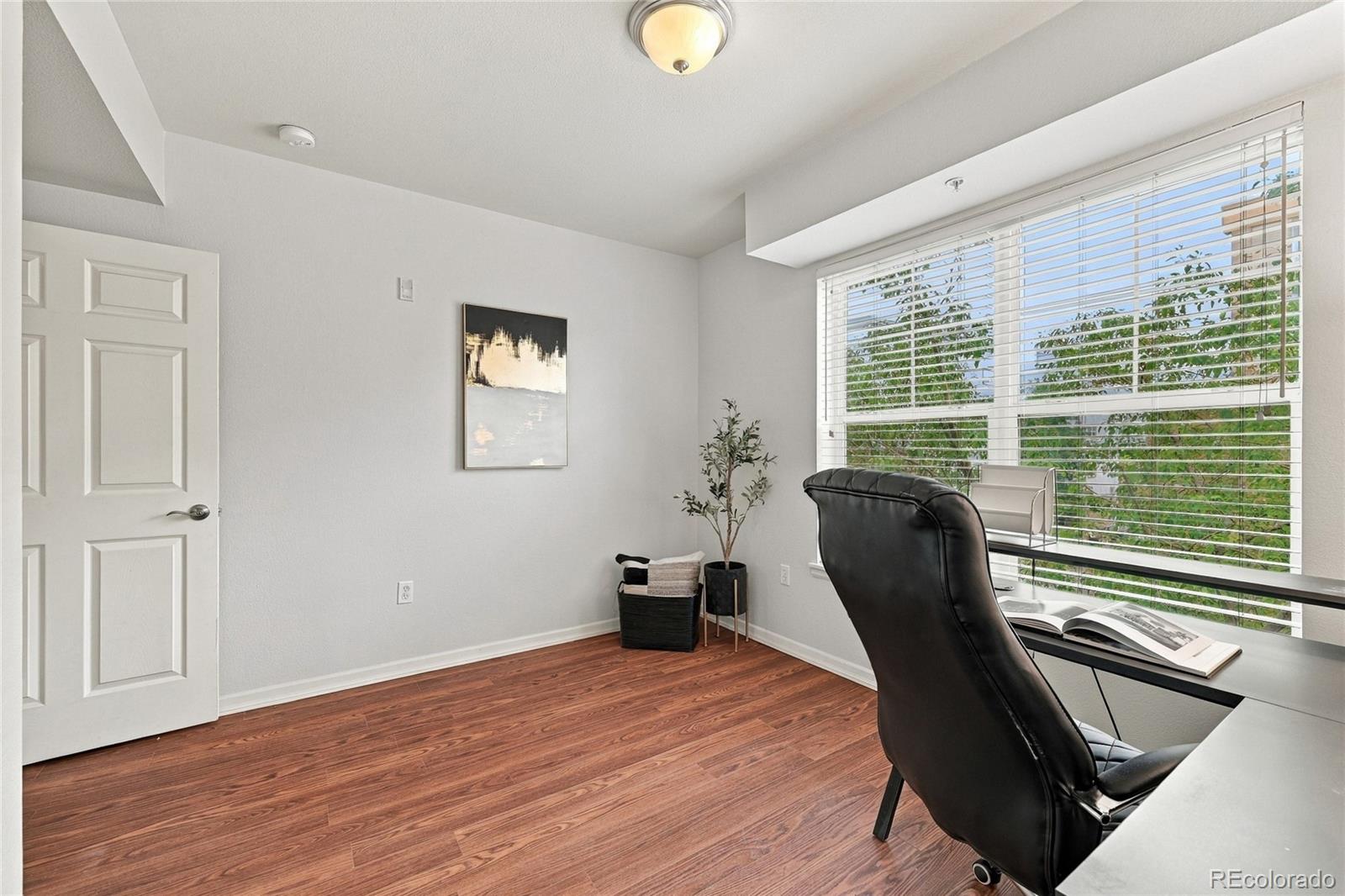 MLS Image #26 for 1623  saint paul street,denver, Colorado