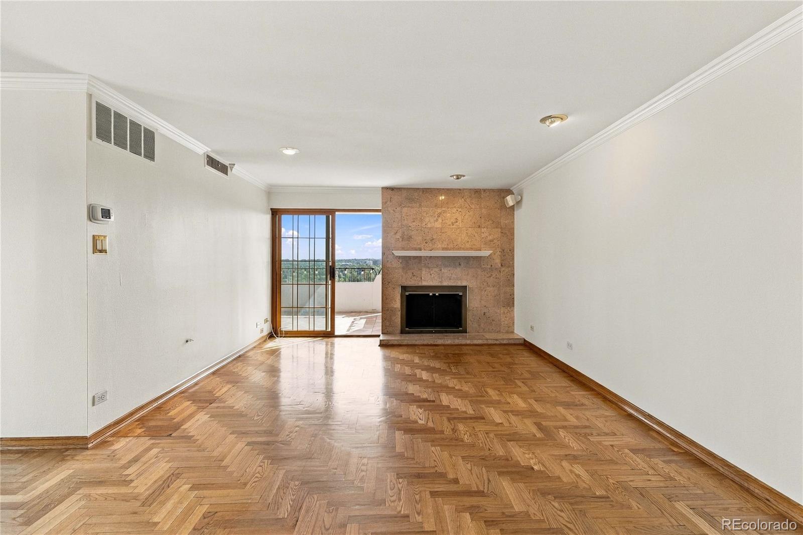 MLS Image #2 for 130 n pearl street,denver, Colorado
