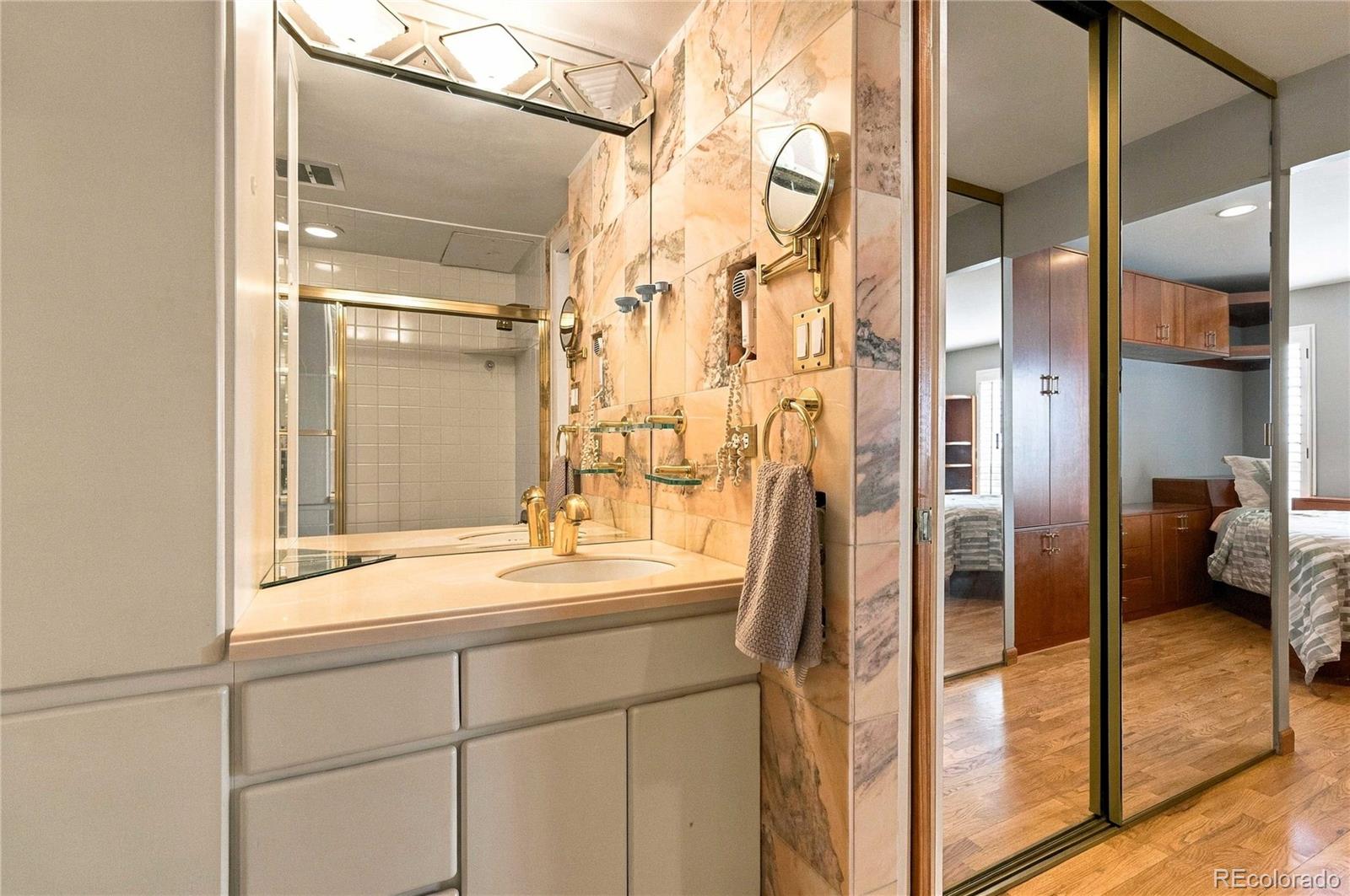 MLS Image #23 for 130 n pearl street,denver, Colorado