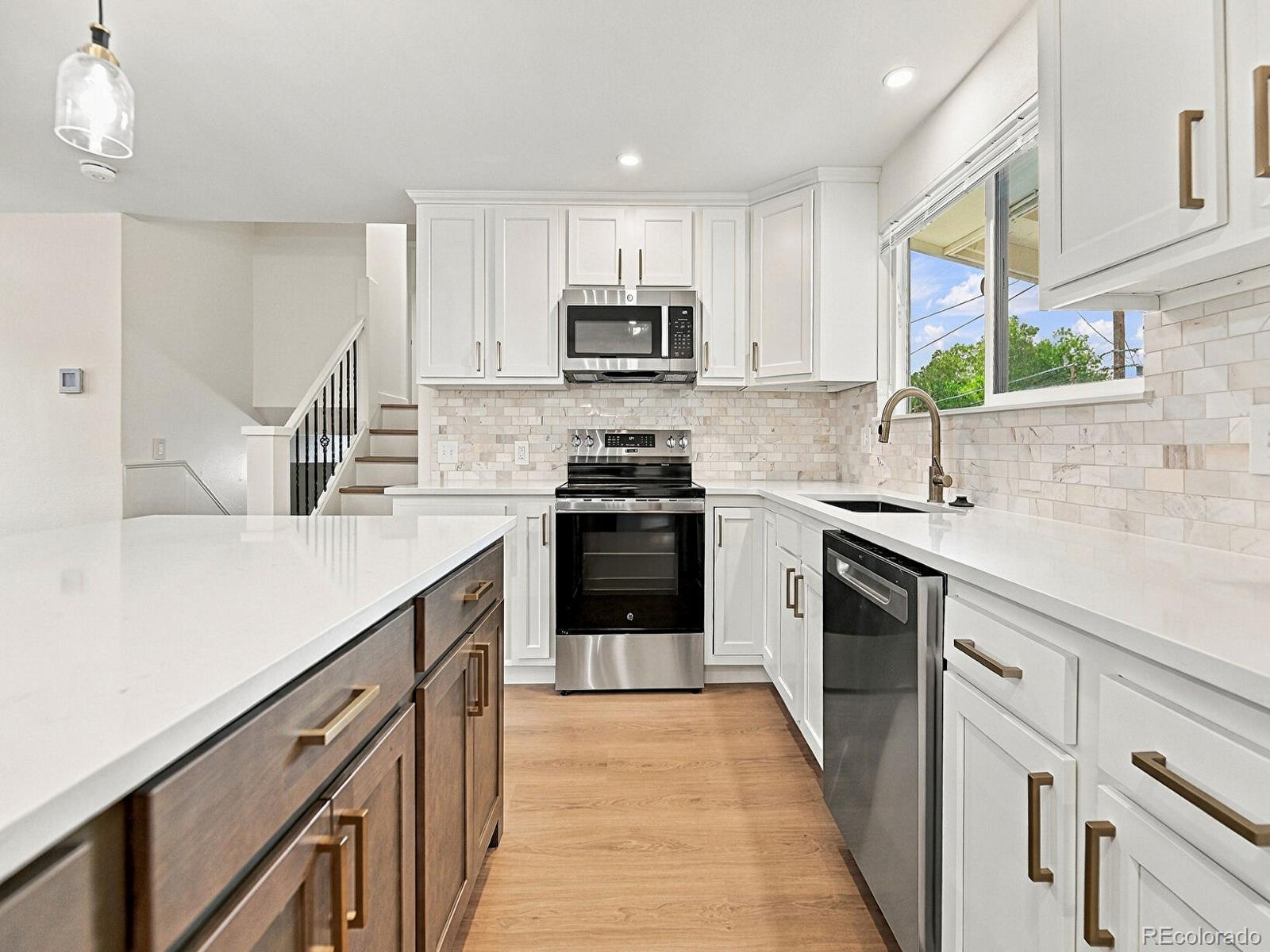 MLS Image #12 for 966 e 8th avenue,broomfield, Colorado