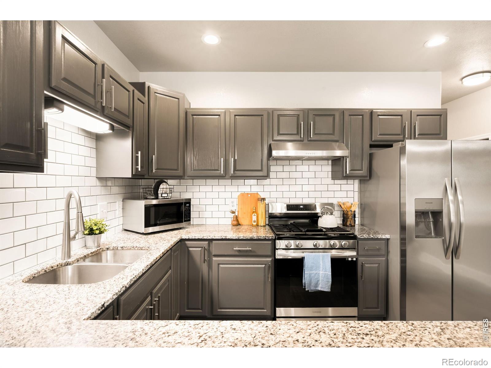 MLS Image #8 for 16518 w 13th lane,golden, Colorado
