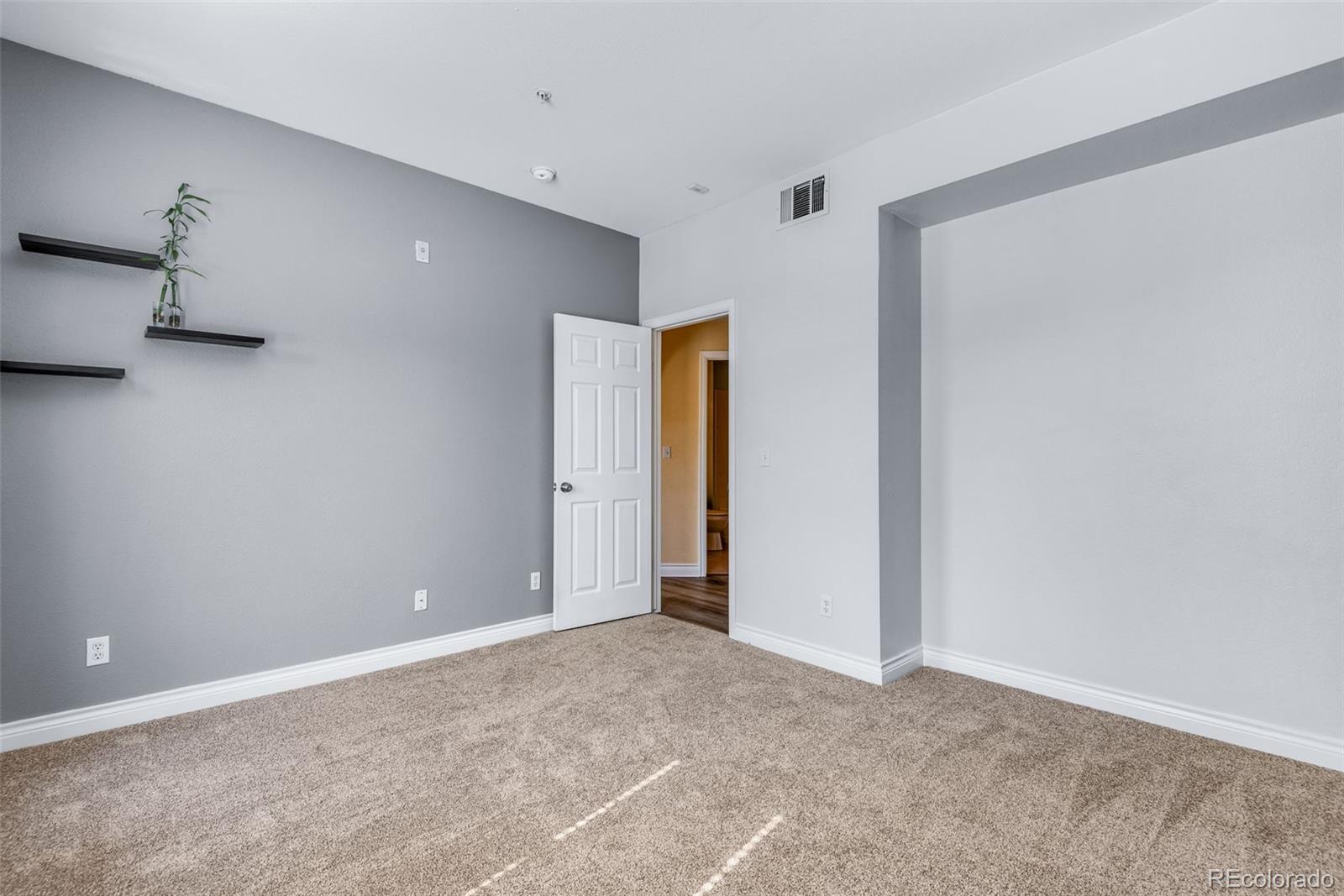 MLS Image #7 for 12768  ironstone way,parker, Colorado