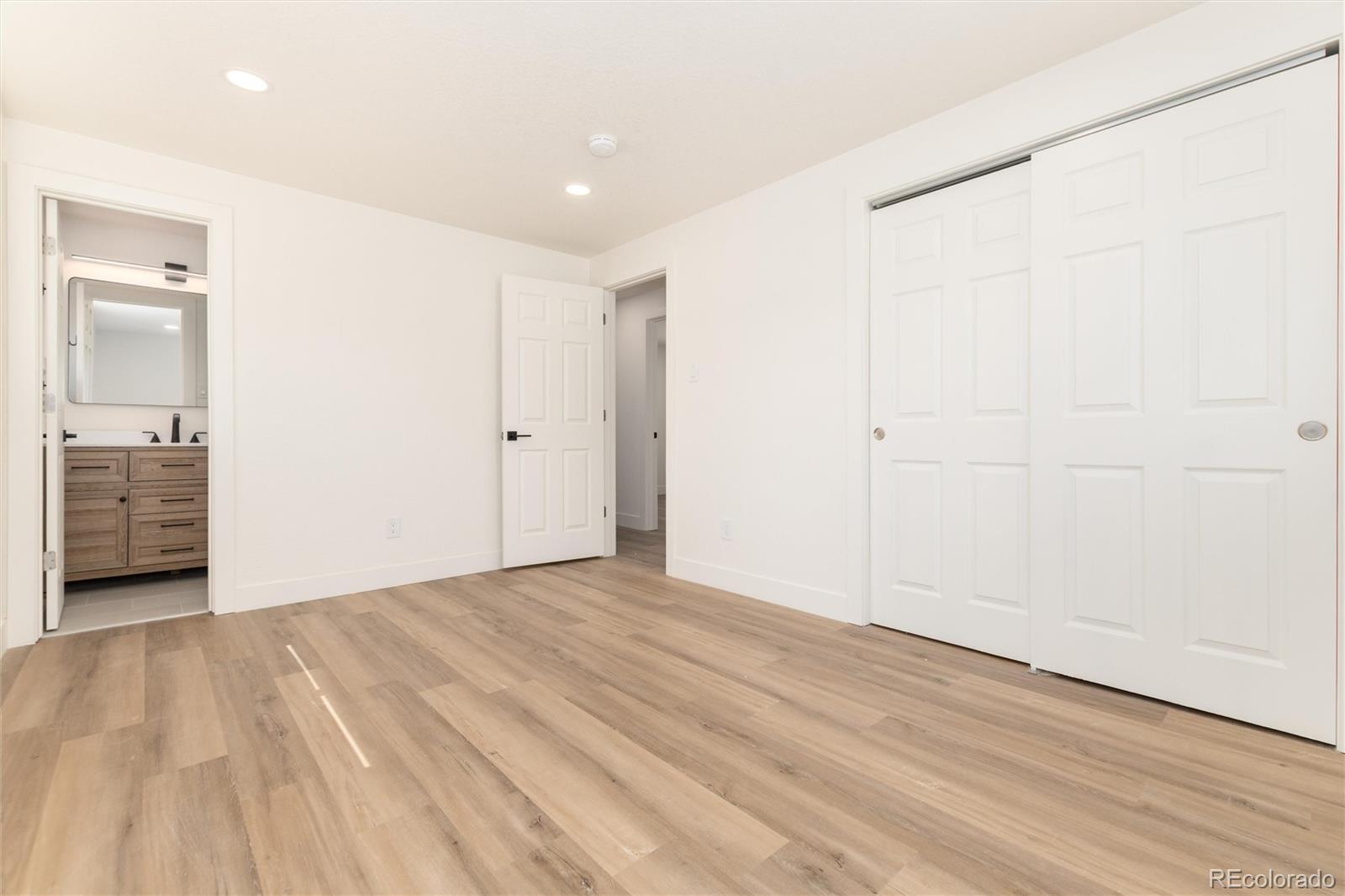 MLS Image #29 for 6885  oak way,arvada, Colorado