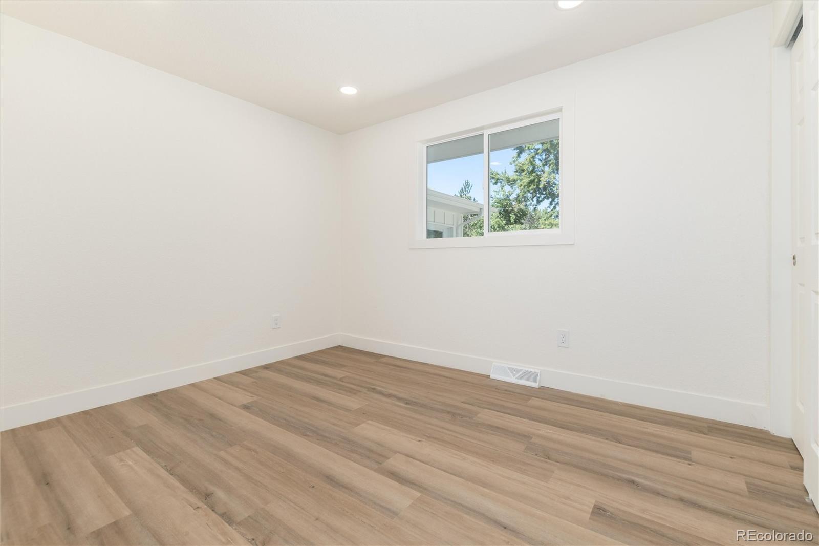 MLS Image #32 for 6885  oak way,arvada, Colorado