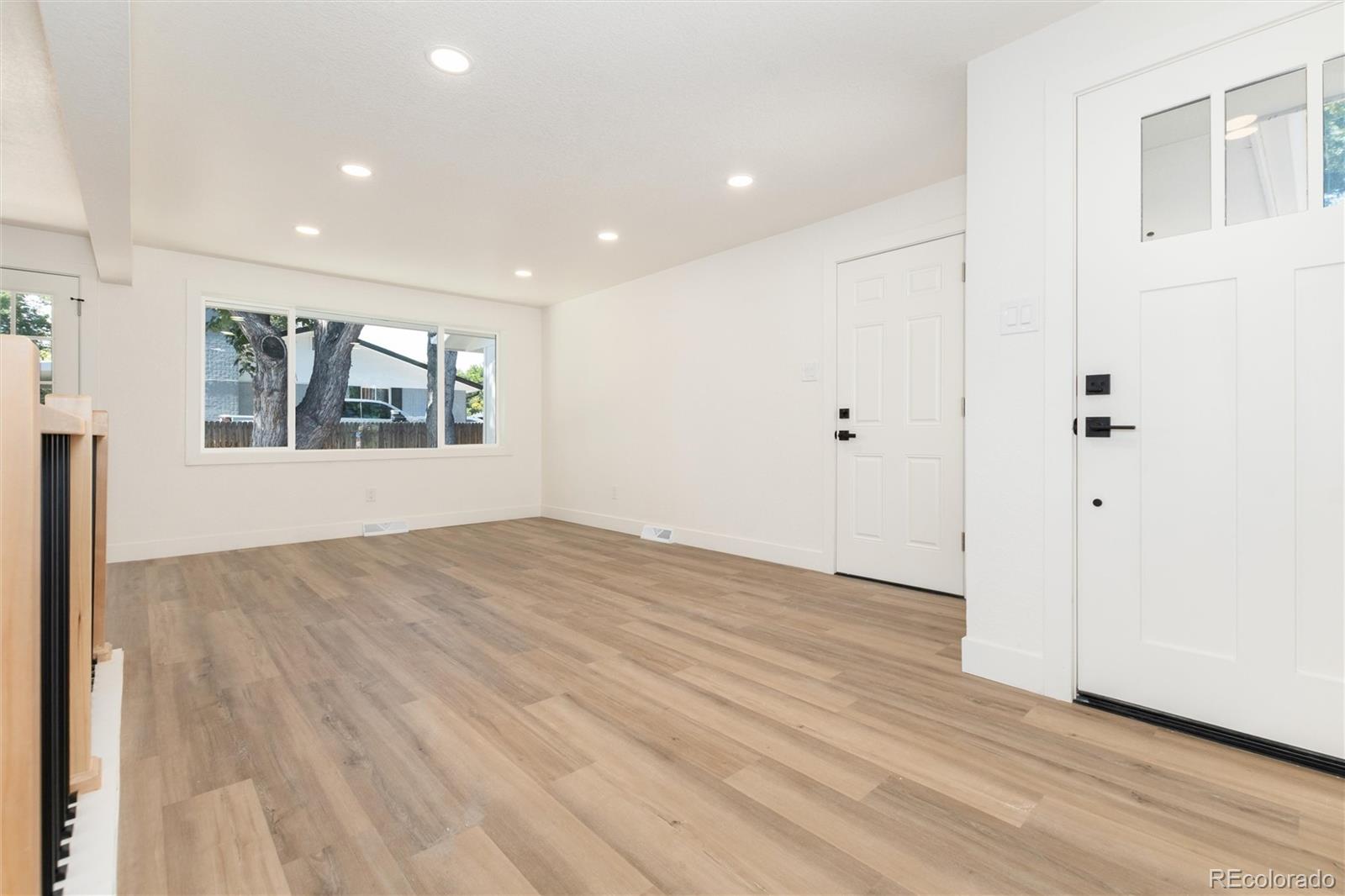 MLS Image #8 for 6885  oak way,arvada, Colorado