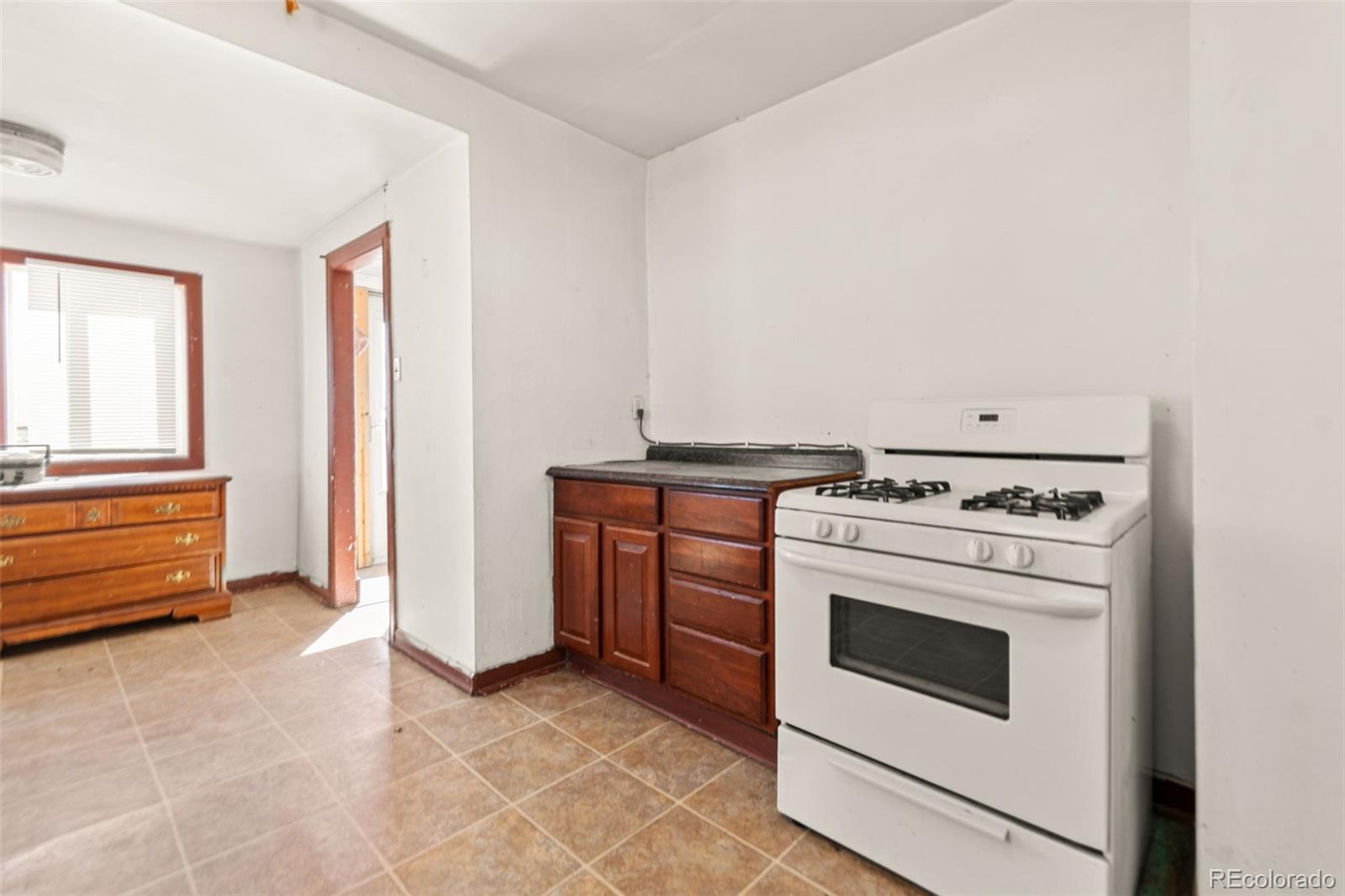 MLS Image #16 for 2322  county road 11 ,erie, Colorado