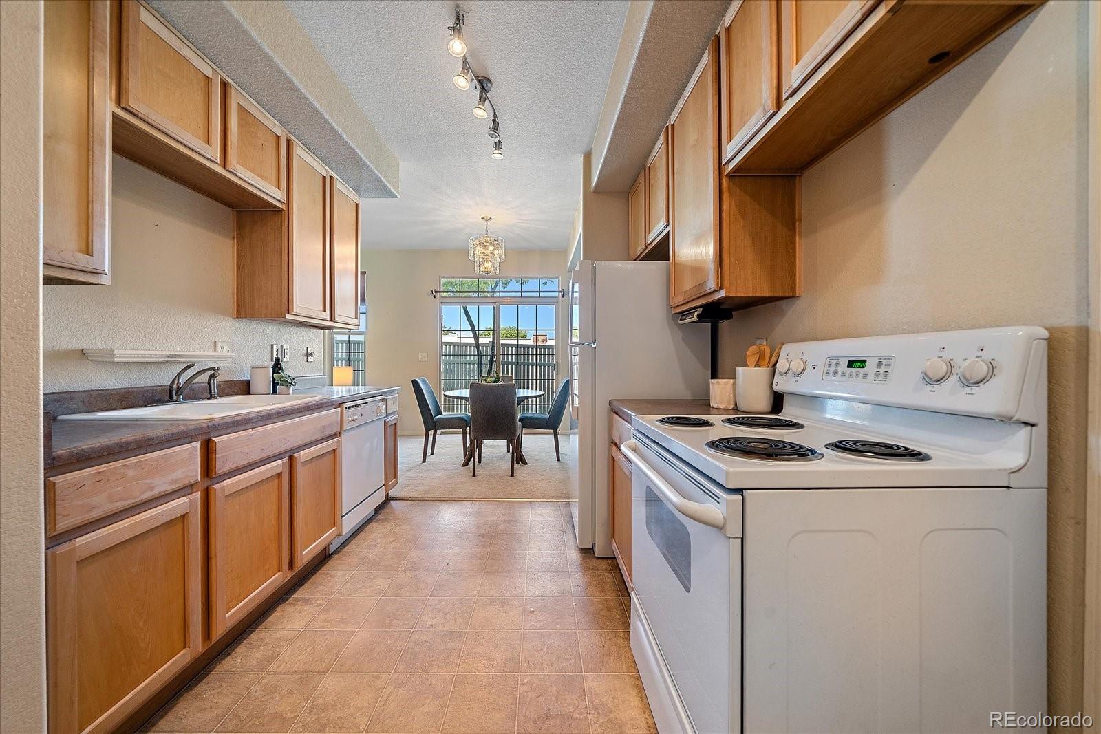 MLS Image #9 for 9135 w 107th place,westminster, Colorado
