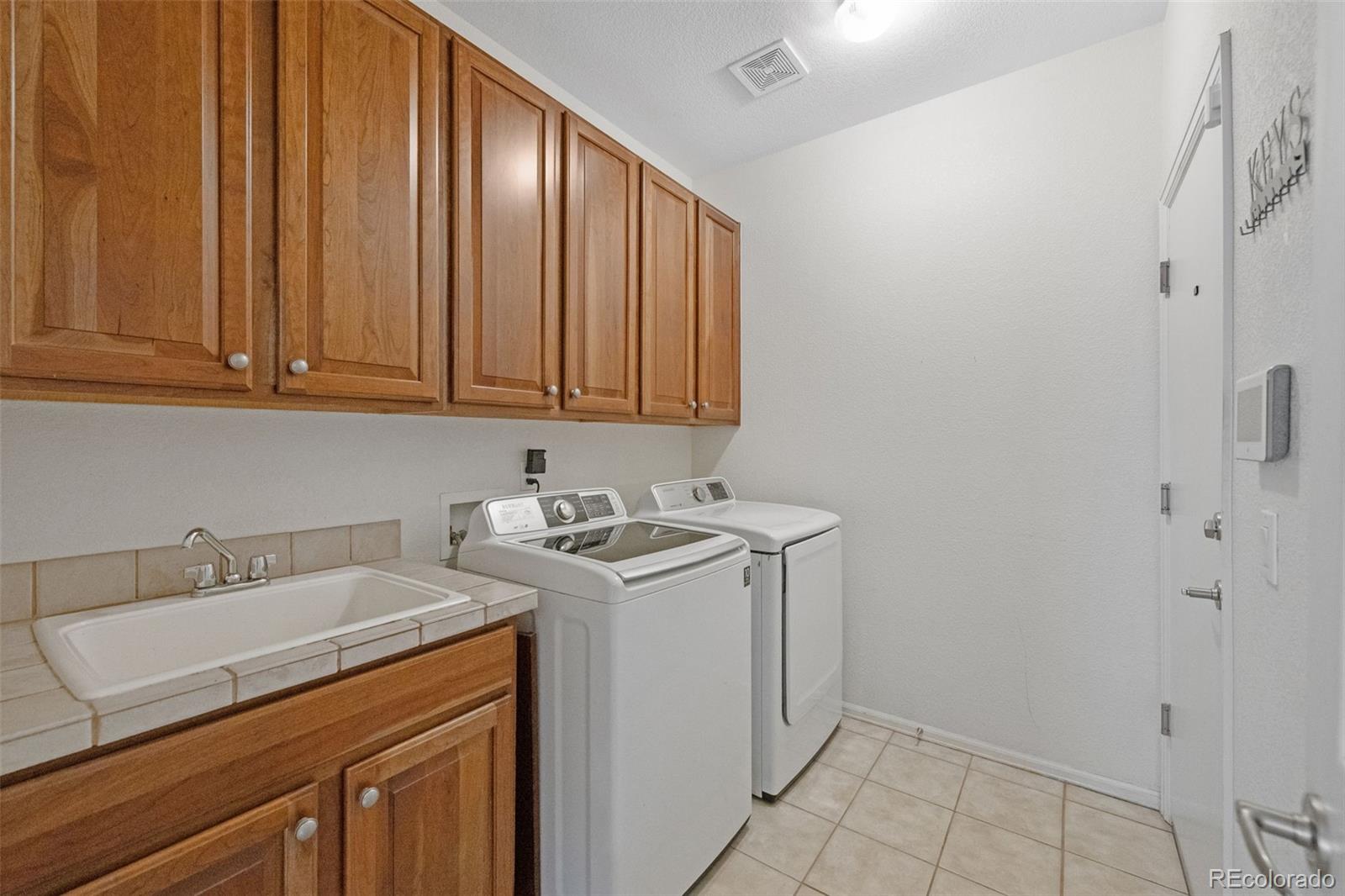 MLS Image #26 for 8142 s quatar circle,aurora, Colorado