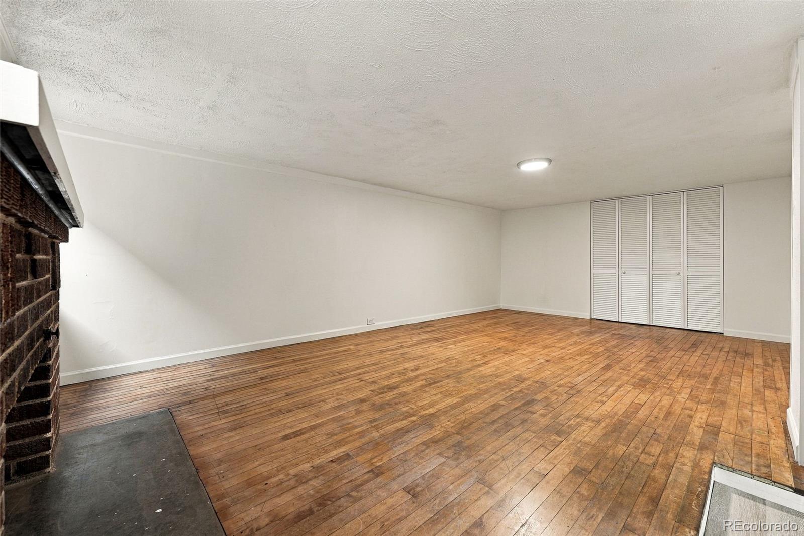 MLS Image #18 for 612  harrison street,denver, Colorado