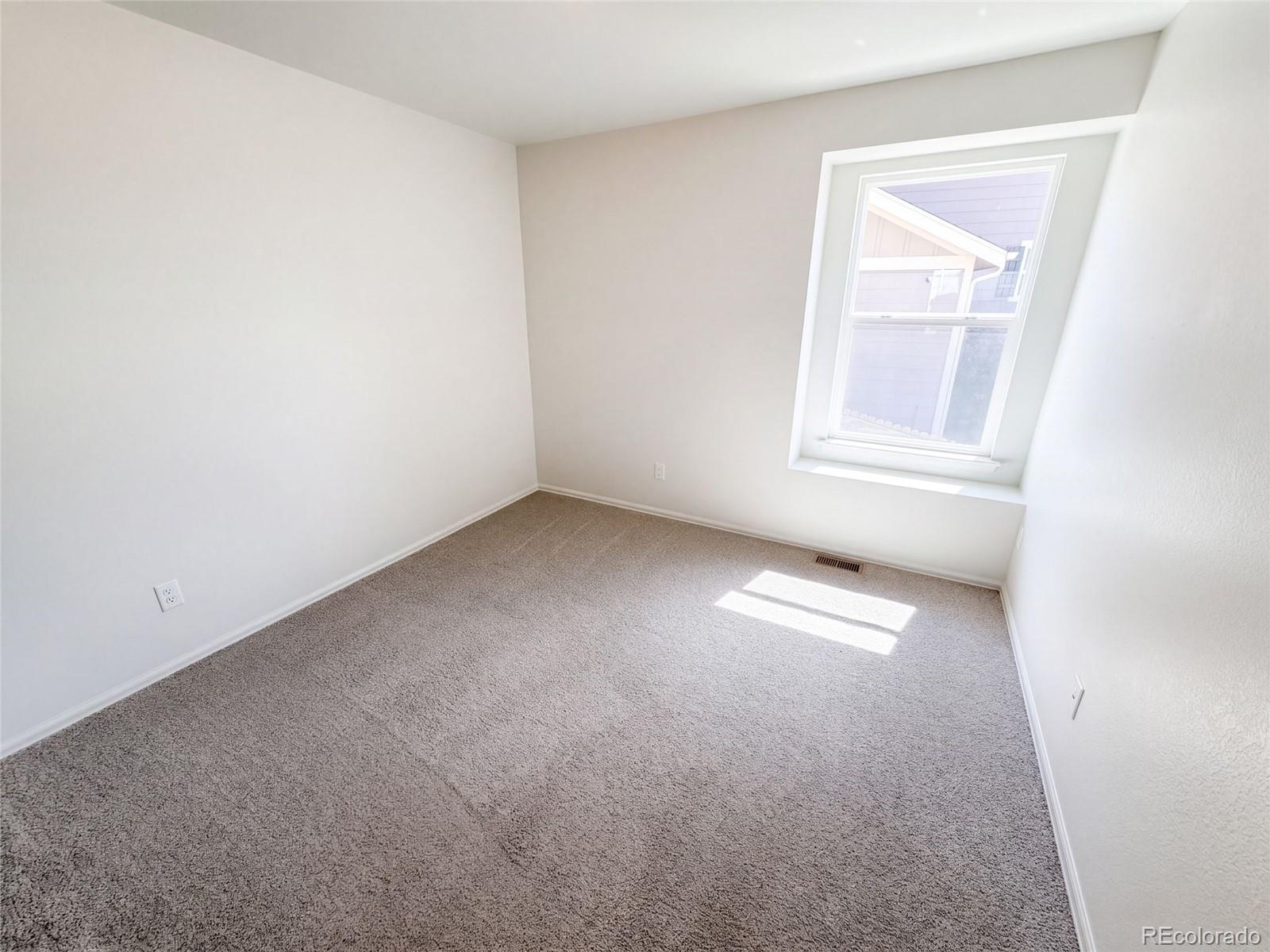 MLS Image #16 for 10273  olathe street,commerce city, Colorado