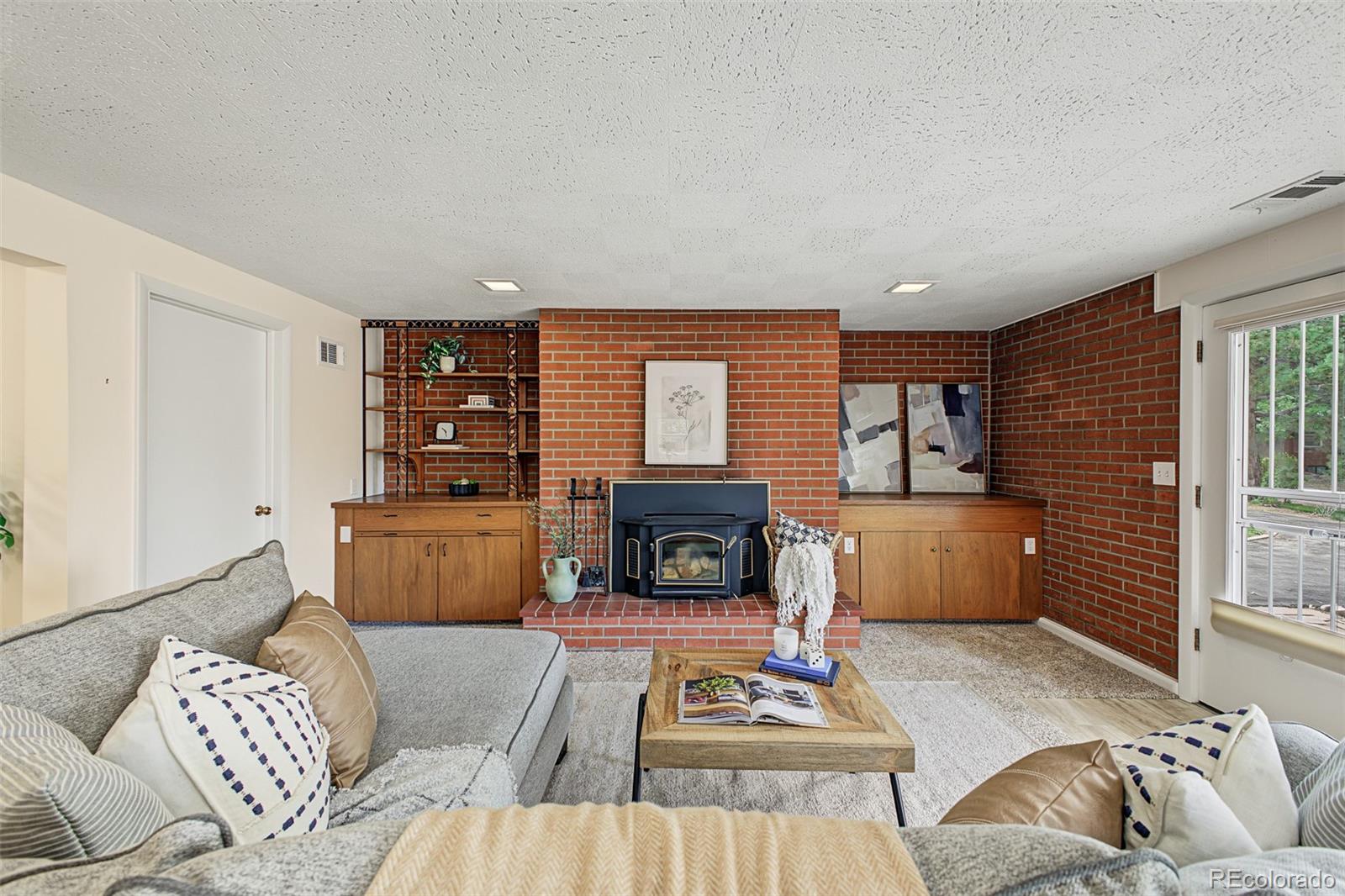 MLS Image #21 for 2555  queen street,denver, Colorado