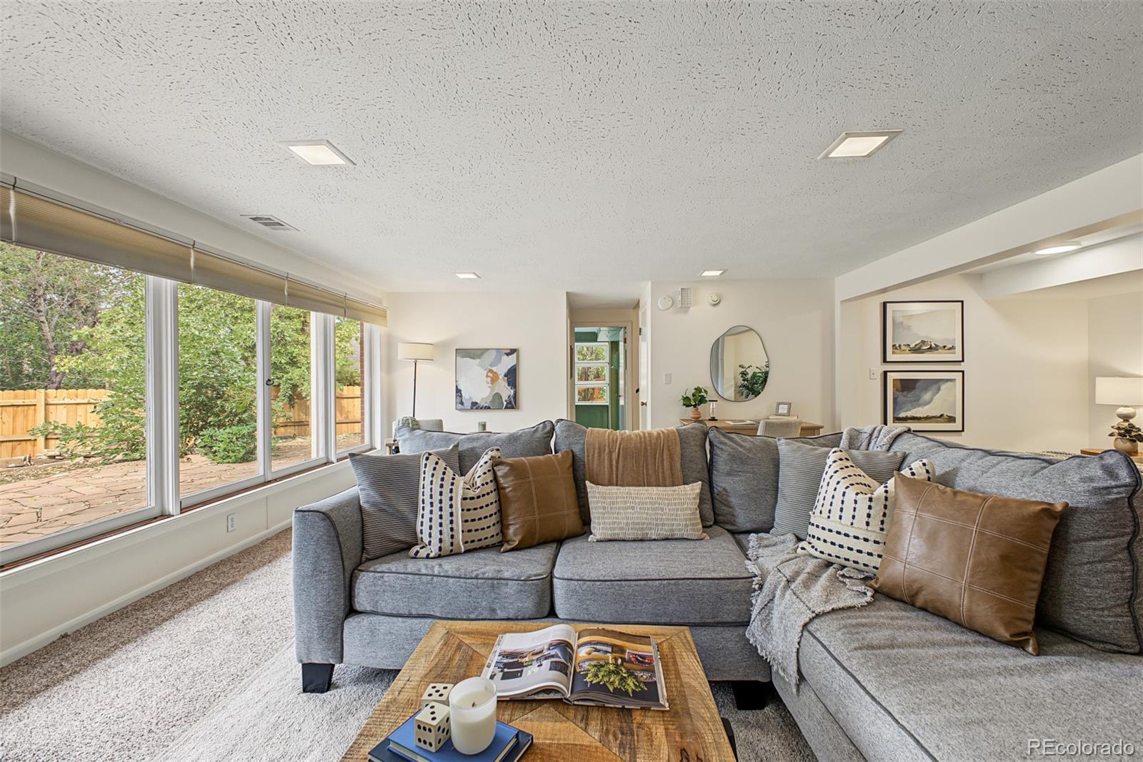 MLS Image #23 for 2555  queen street,denver, Colorado
