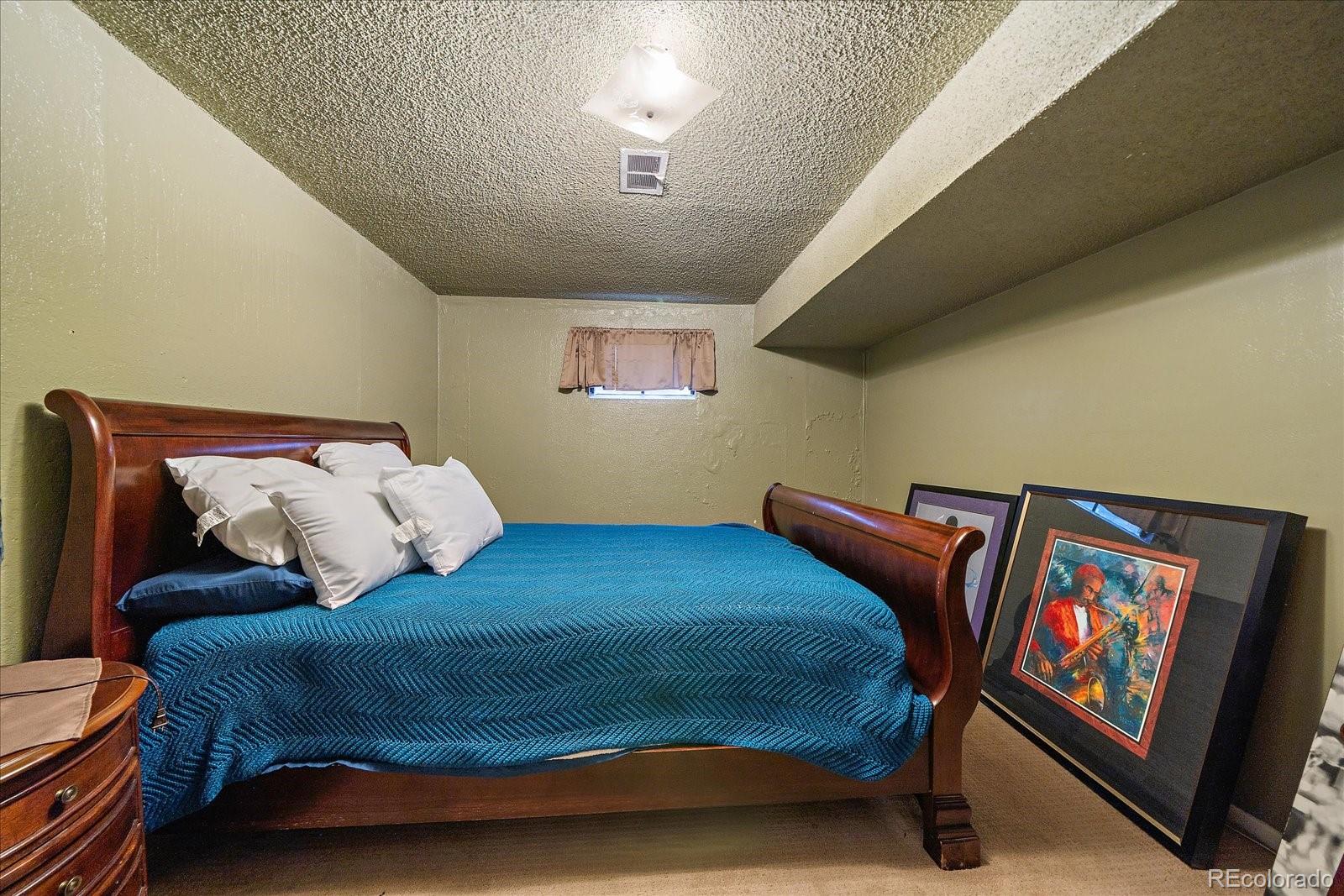 MLS Image #17 for 1021 e 83rd place,denver, Colorado